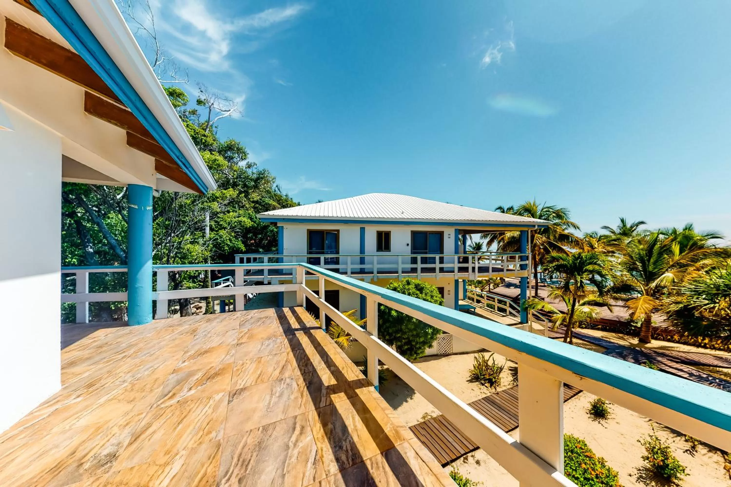 Condo #26 @ Beachside Villas