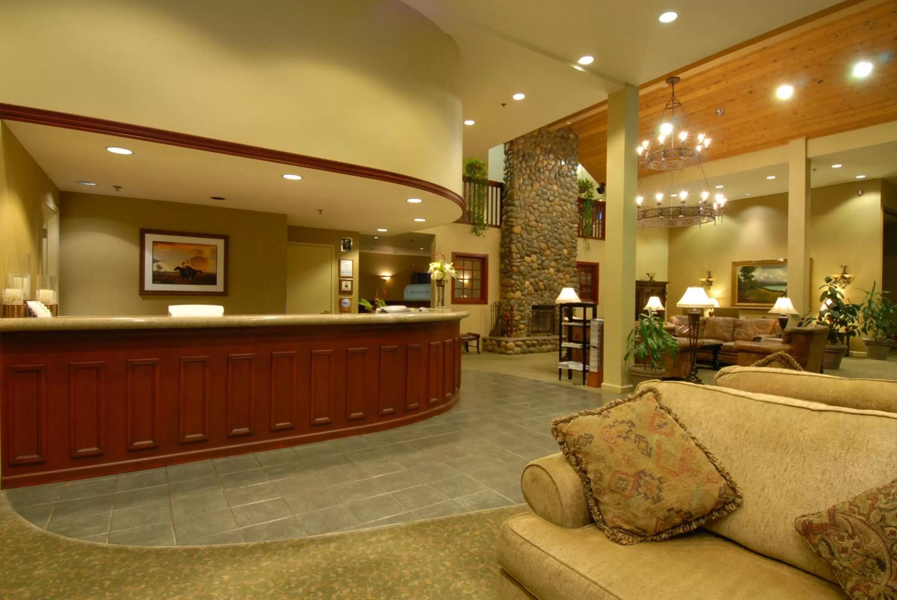 Lobby or reception in Forest Suites Resort at the Heavenly Village