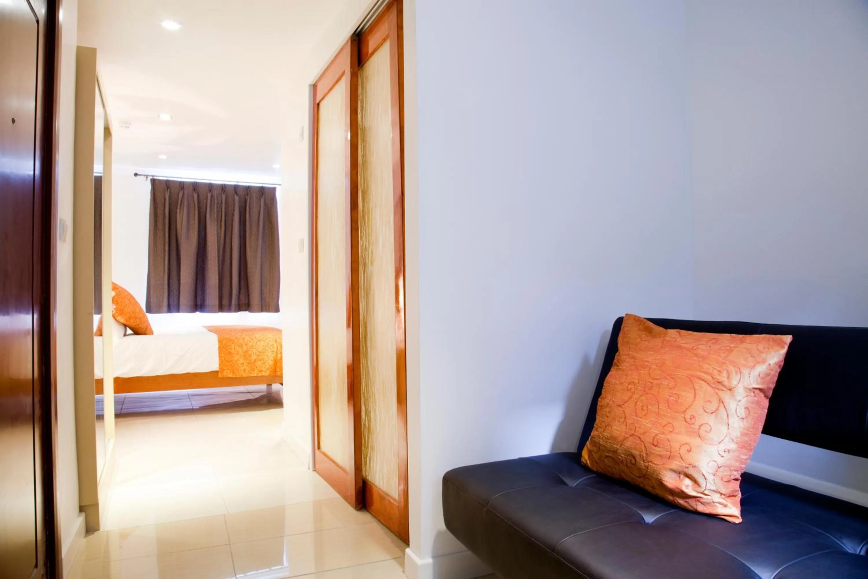 Photo of the whole room, Bed in City Inn Russell Square