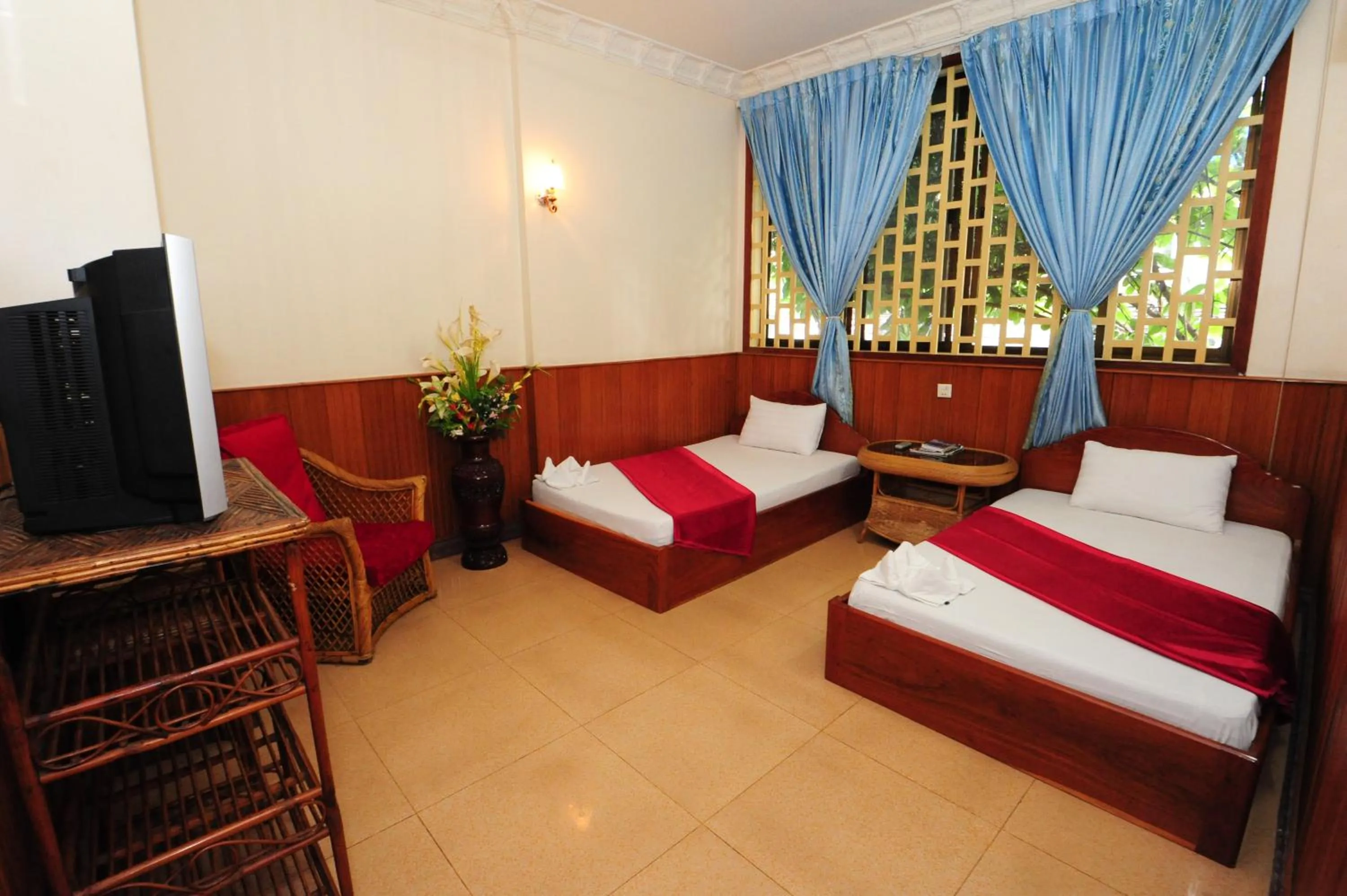 Bedroom, Bed in Okay Guesthouse Phnom Penh