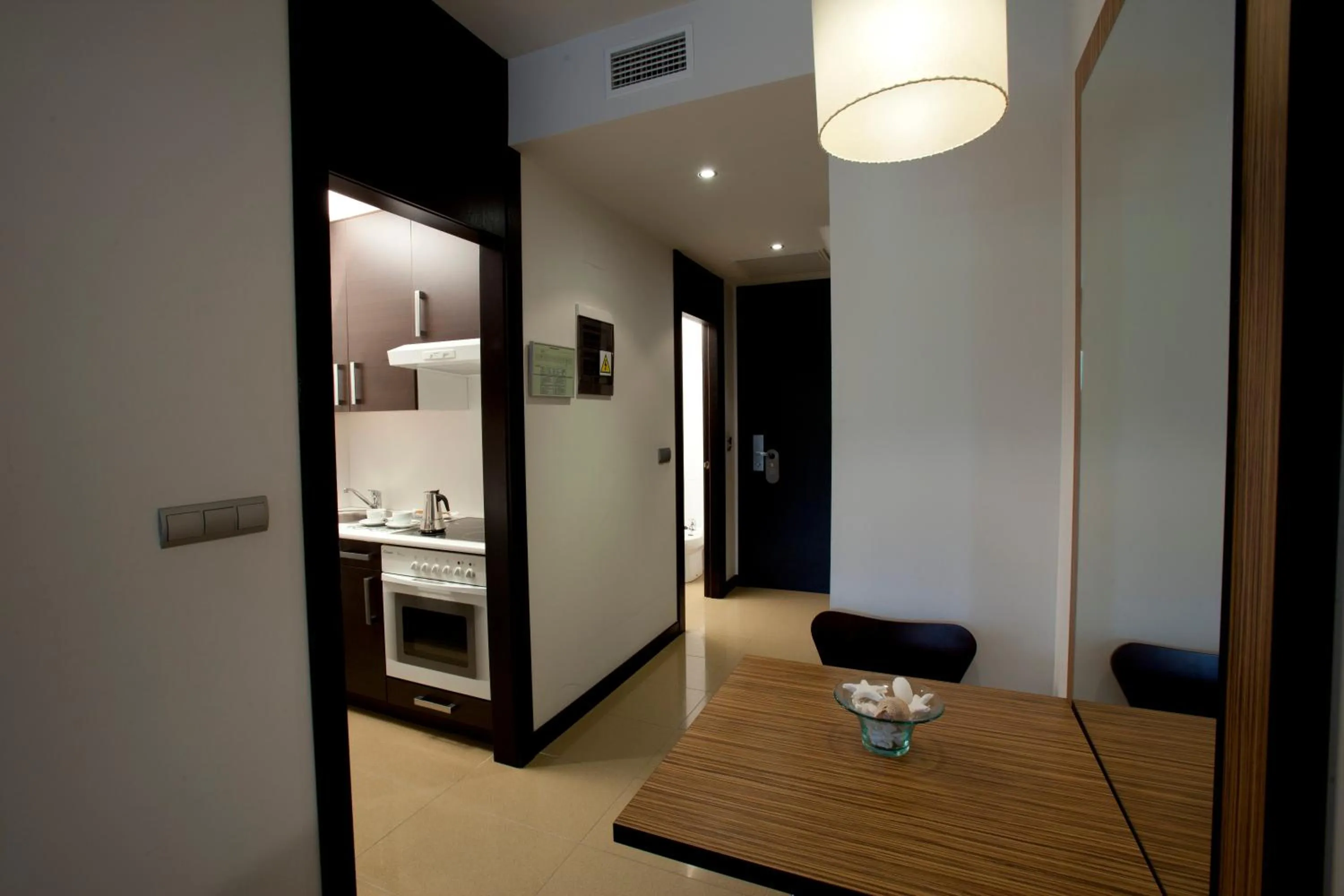 Dining area, Bed in Aparthotel Attica21 As Galeras