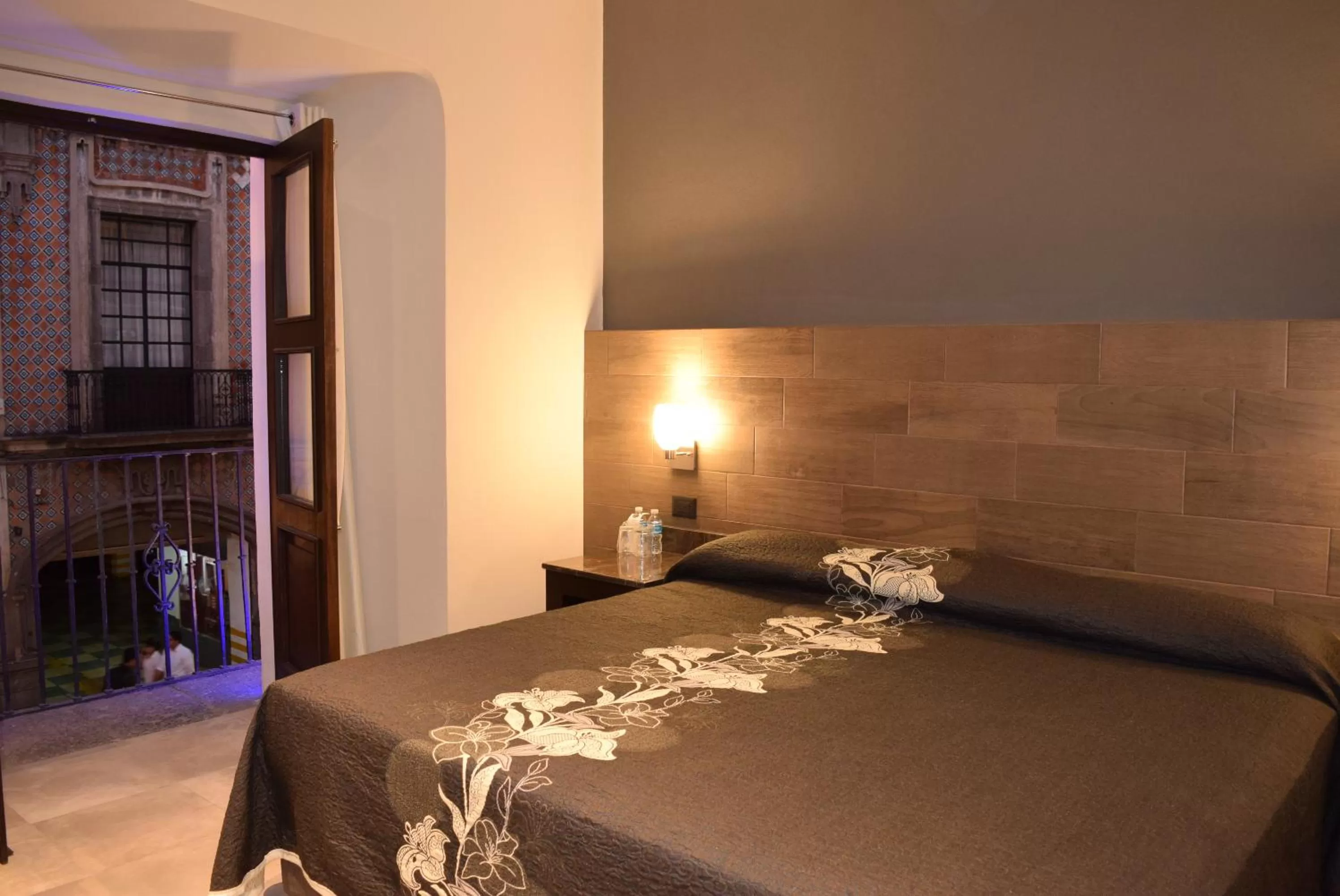 Property building, Bed in Hotel Sofia