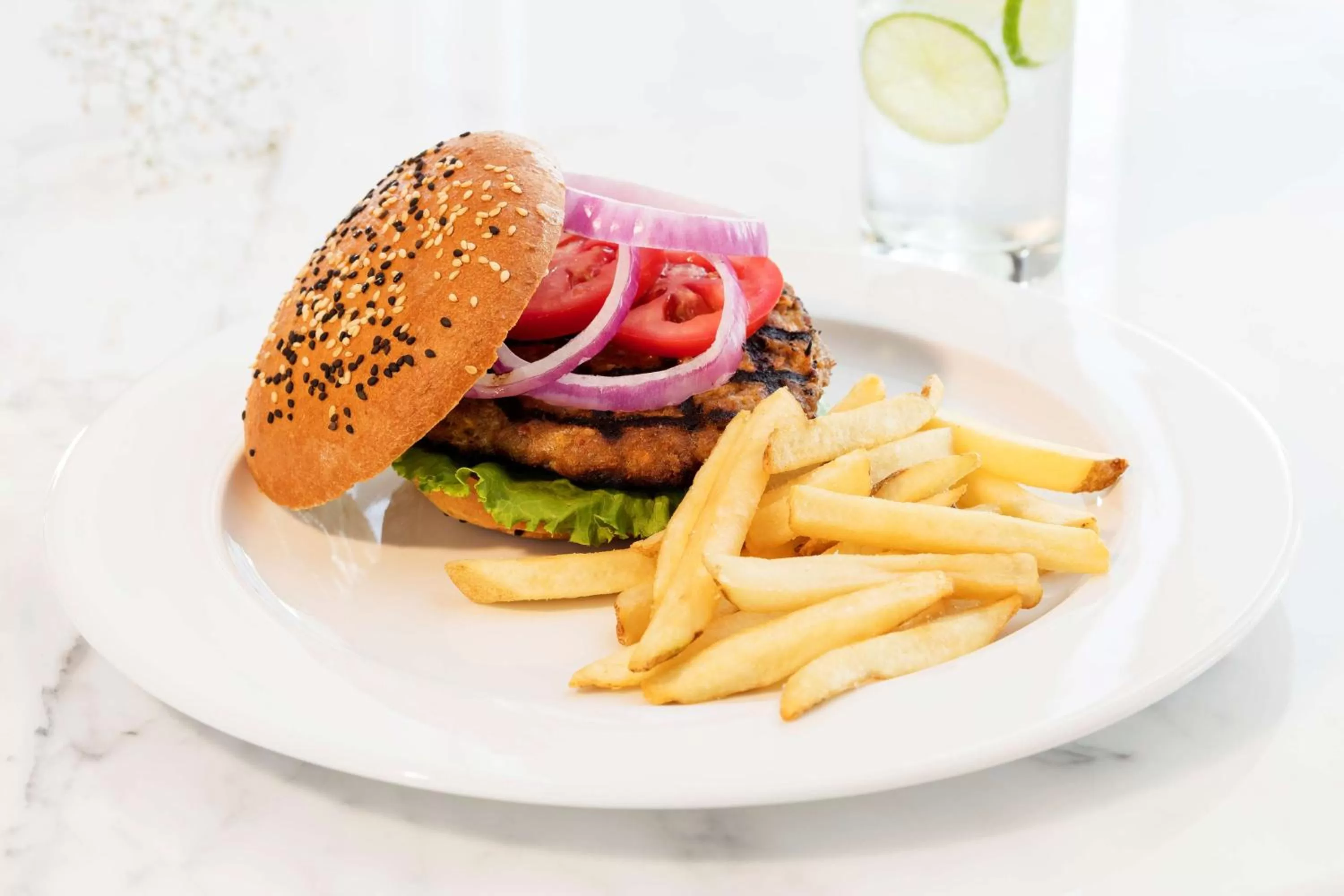 Restaurant/places to eat in Hilton Garden Inn Merida