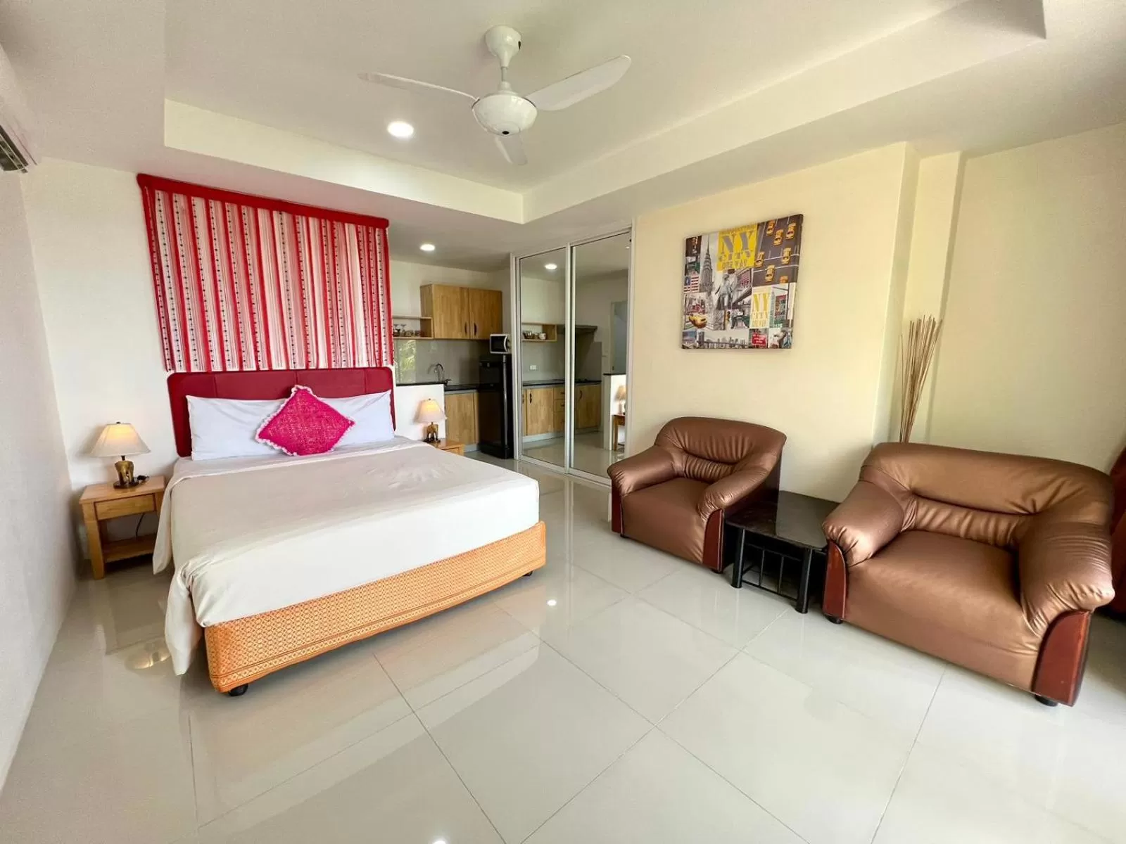 Bed in Mountain Seaview Luxury Apartments