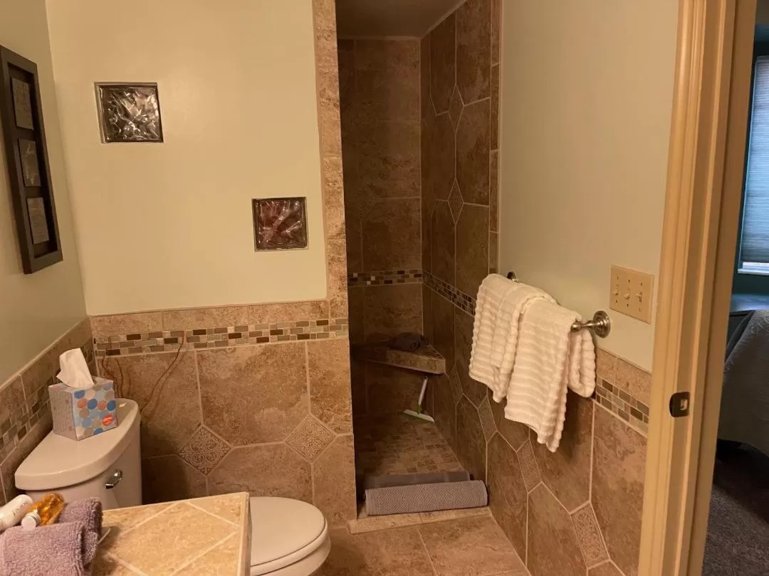 Suite with Garden View in Harvest House Bed and Breakfast