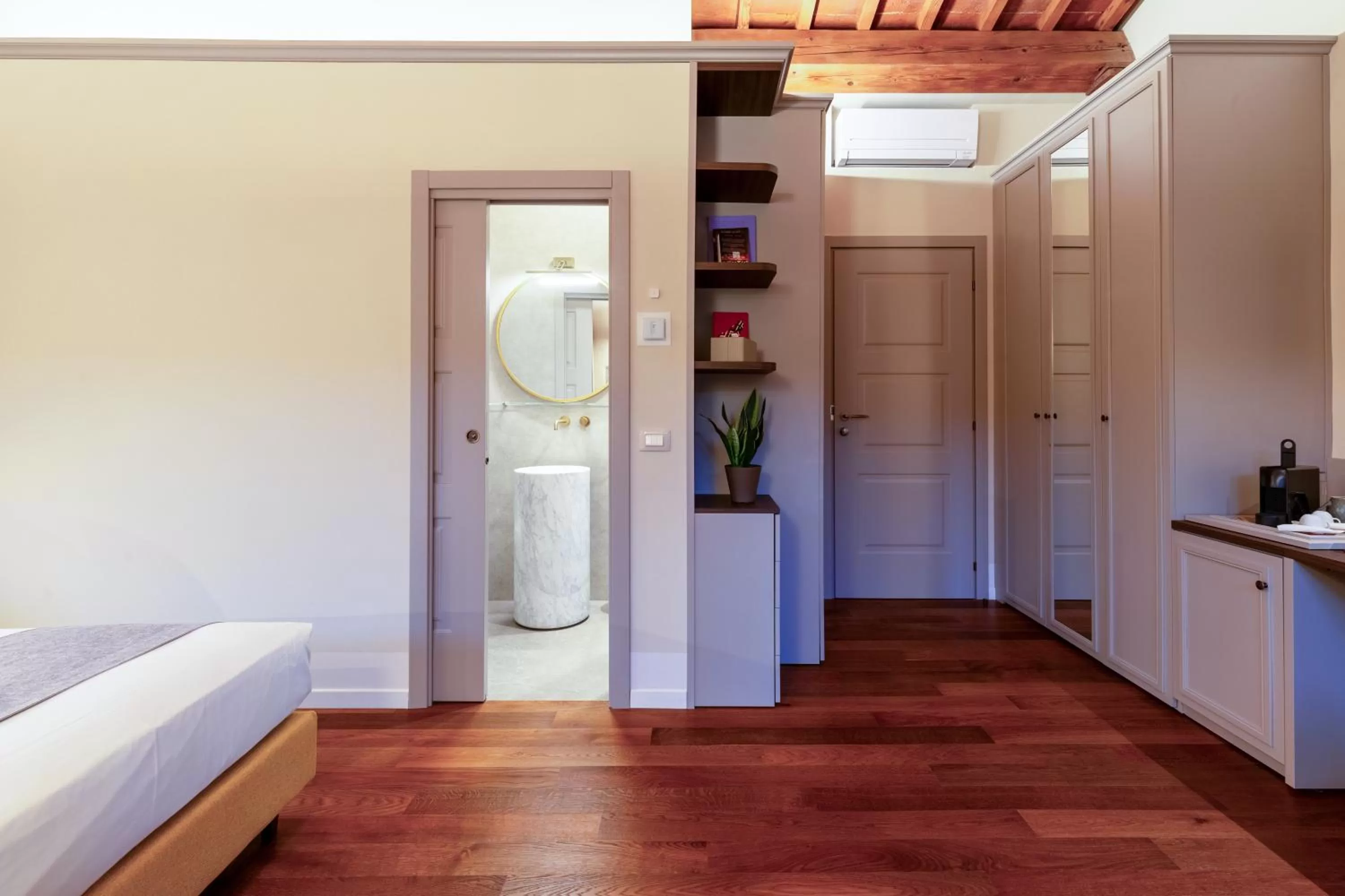 Bathroom in Dimora Le Torri - Boutique Luxury Suites in Florence Historic Centre - Adults Only