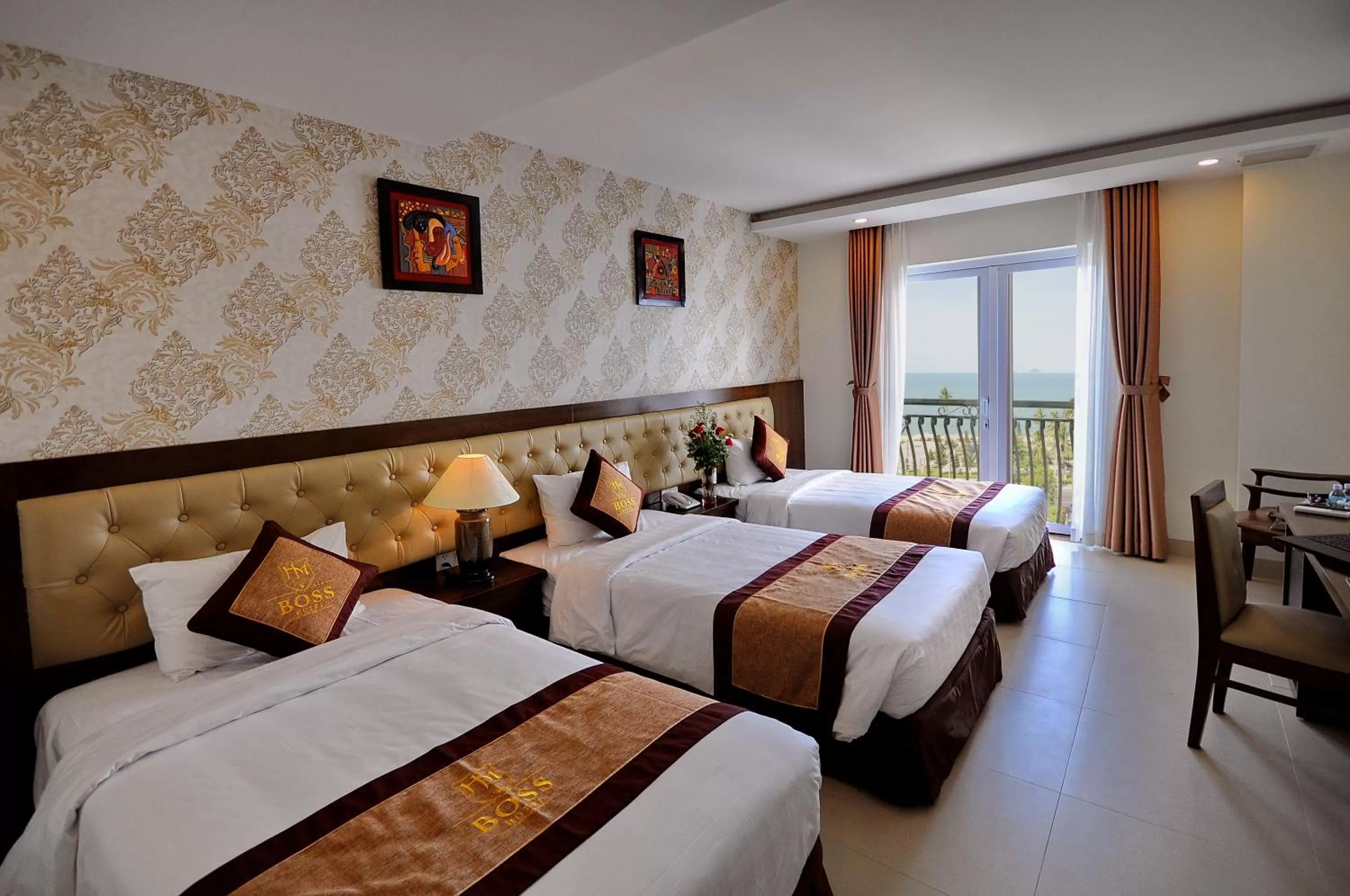 Bedroom, Bed in Boss Hotel