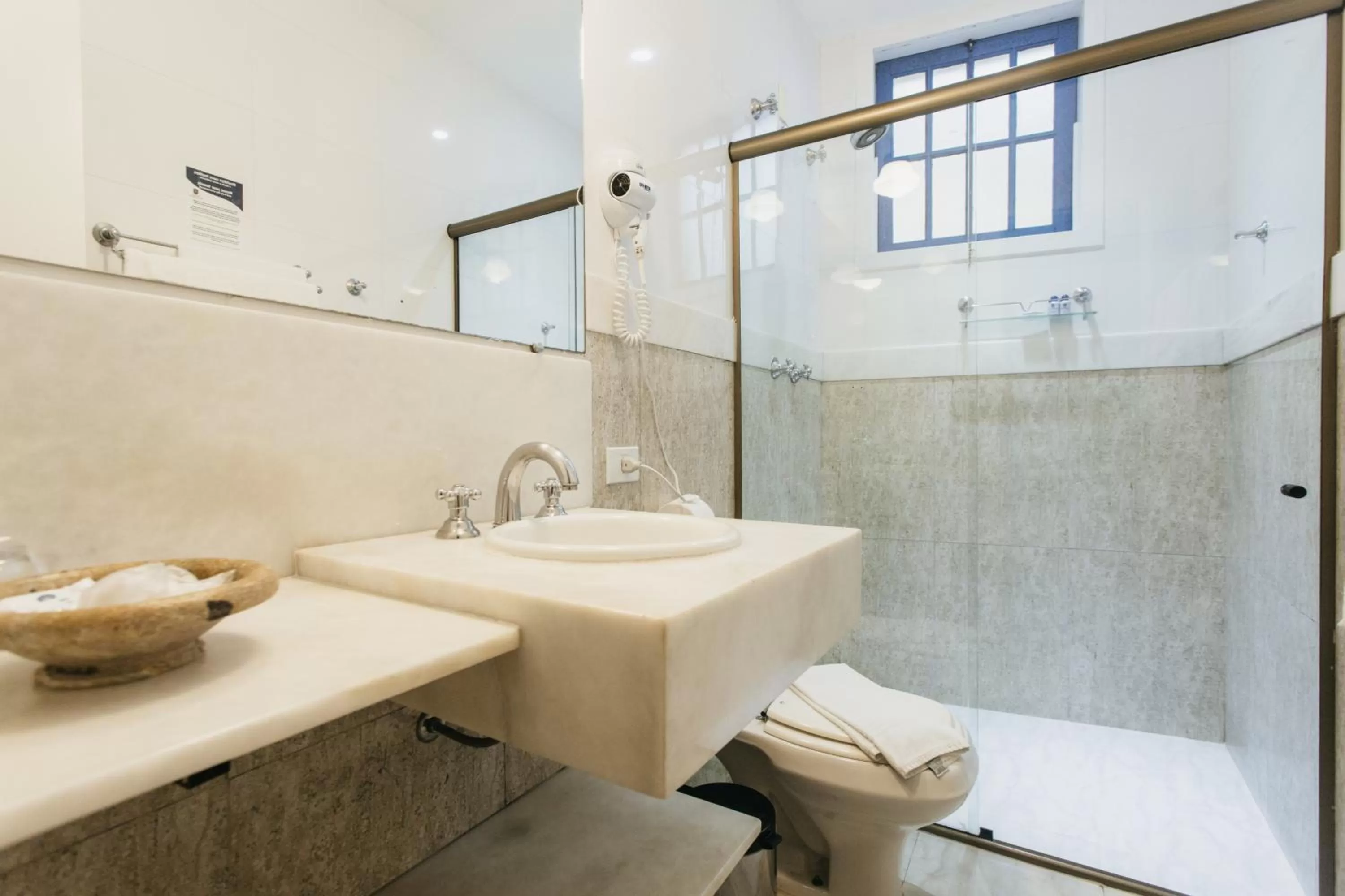 Bathroom in Hotel Pousada Minas Gerais