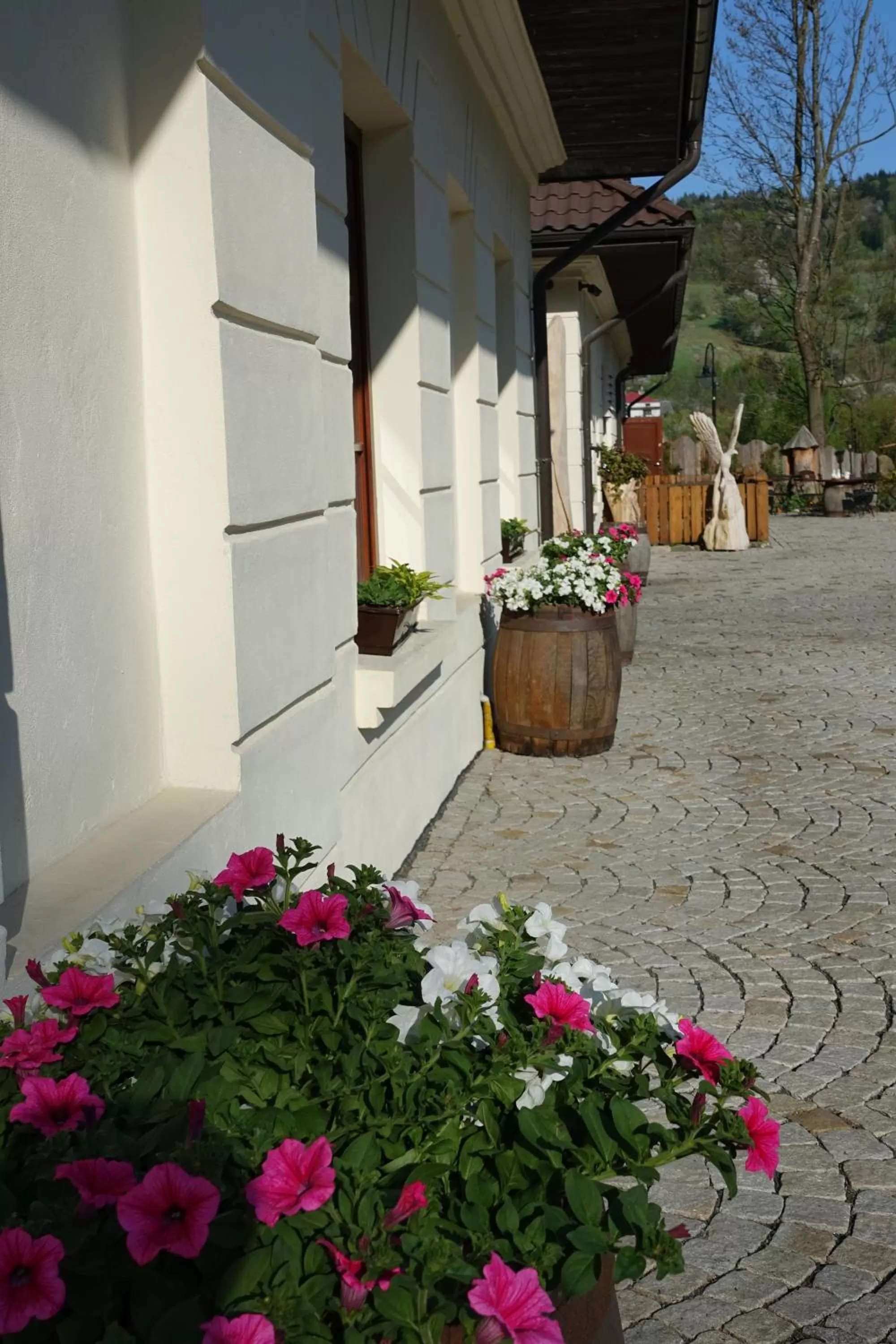 Property Building in Gościniec Dworski w Ropie