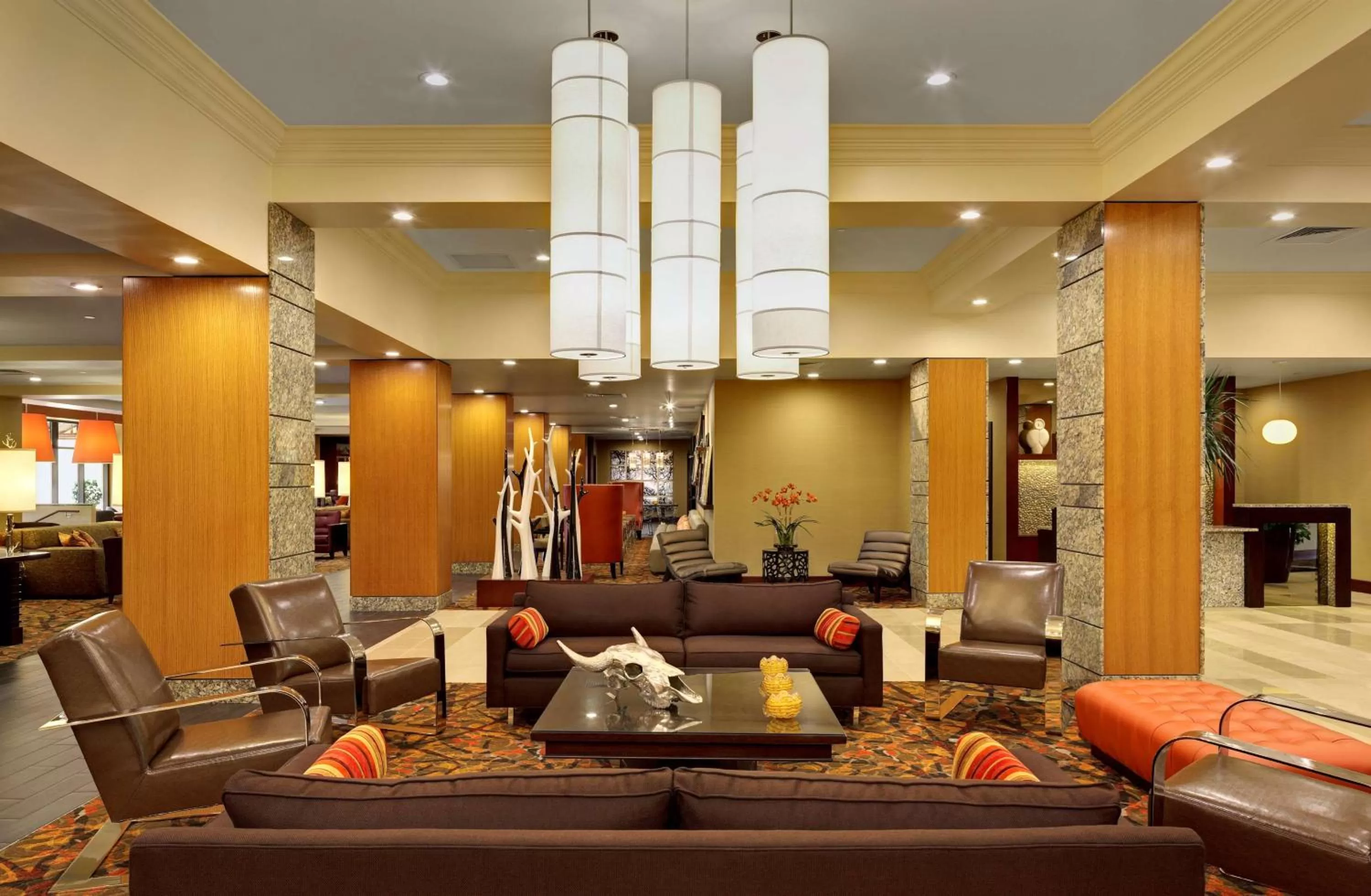 Lobby or reception in DoubleTree by Hilton Hotel St. Louis - Chesterfield