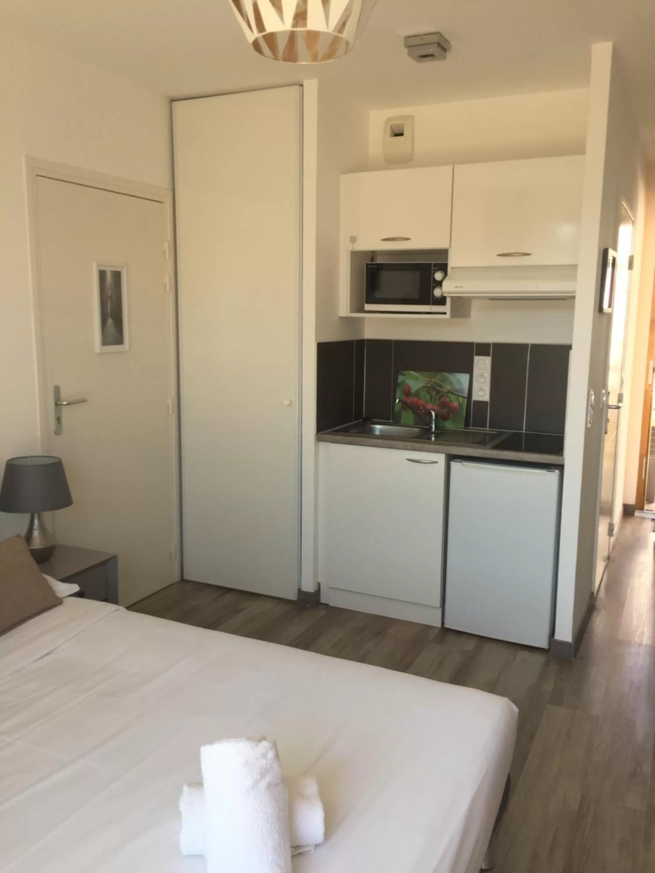 Kitchen/Kitchenette in Les Terrasses D'Aix - Studio avec Grande Terrasse privée