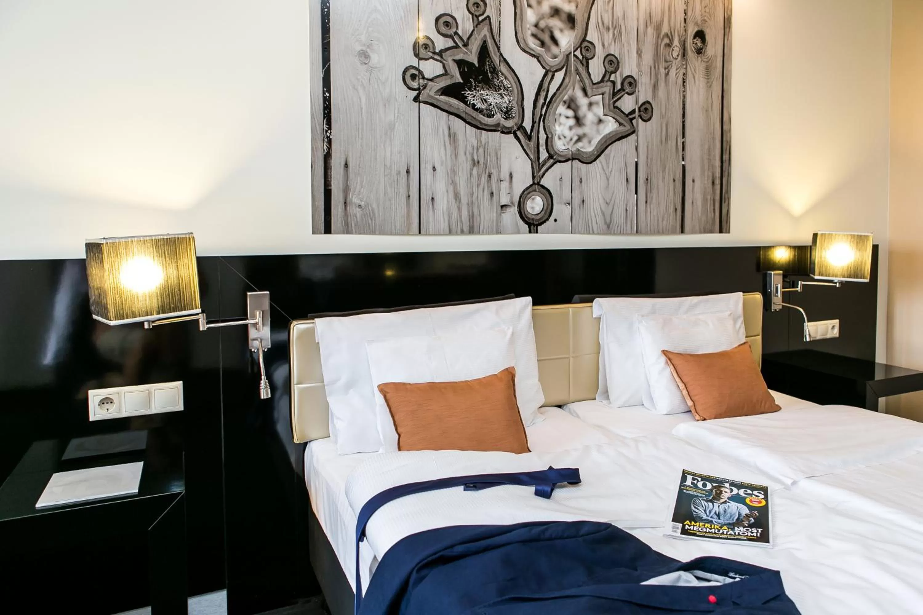 Bed in Gotthard Therme Hotel & Conference