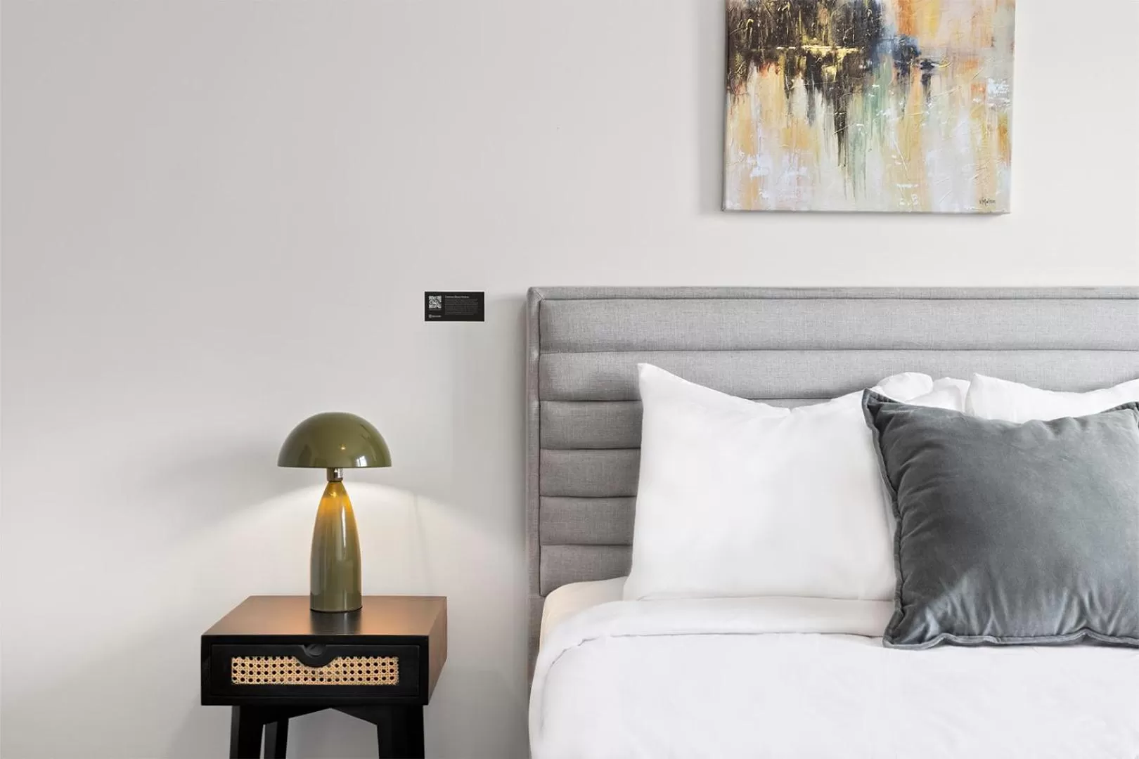 Bedroom in Placemakr Music Row - Vanderbilt