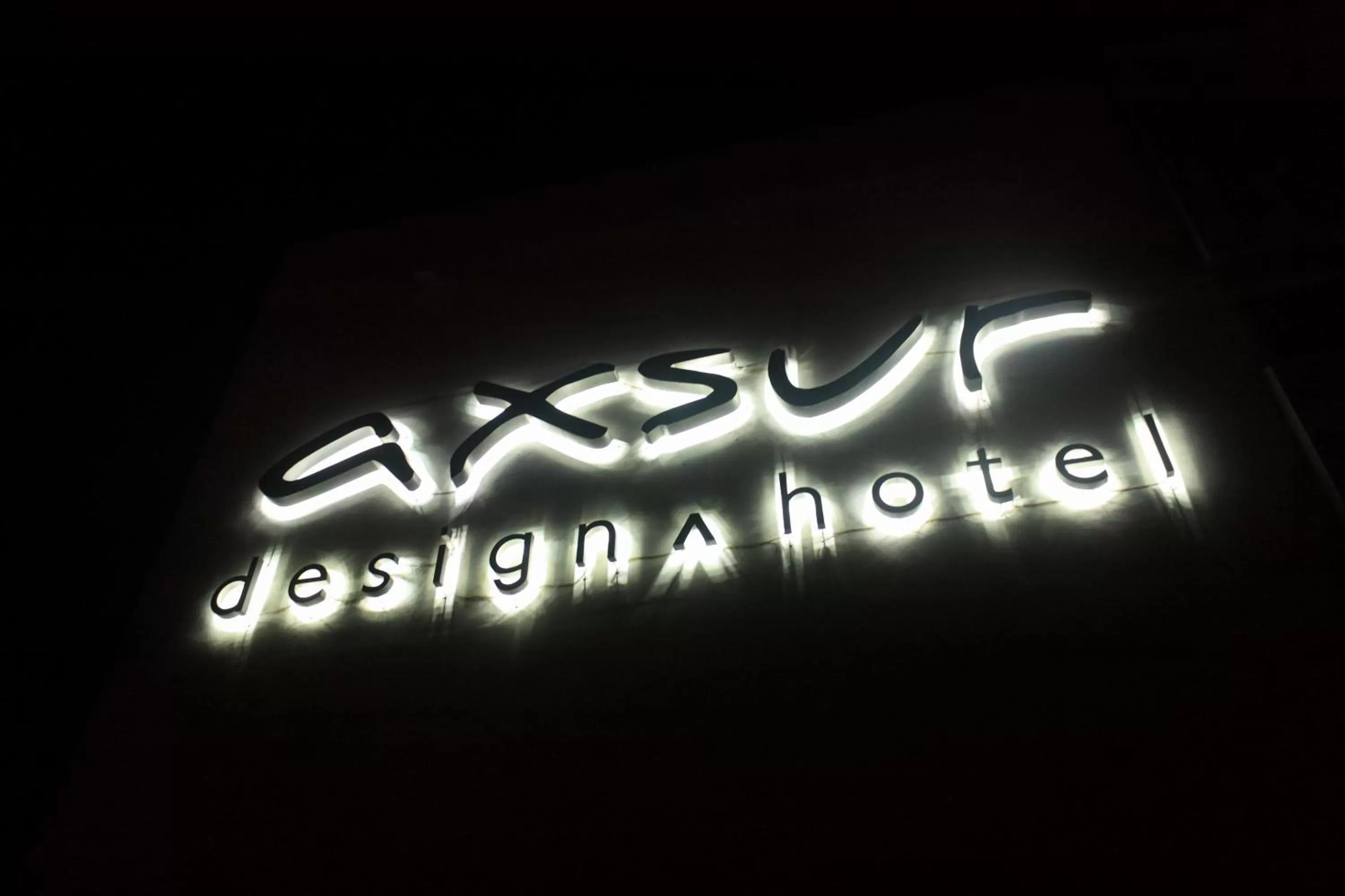 Property logo or sign in AXSUR Design Hotel