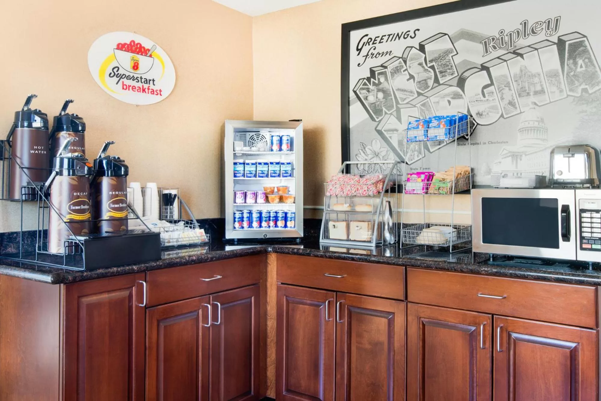 Breakfast in Super 8 by Wyndham Ripley