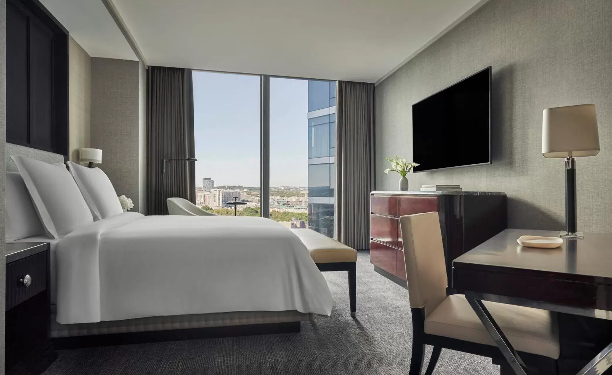 Charles King Suite in Four Seasons Hotel One Dalton Street, Boston Charles King Suite in Four Seasons Hotel One Dalton Street, Boston