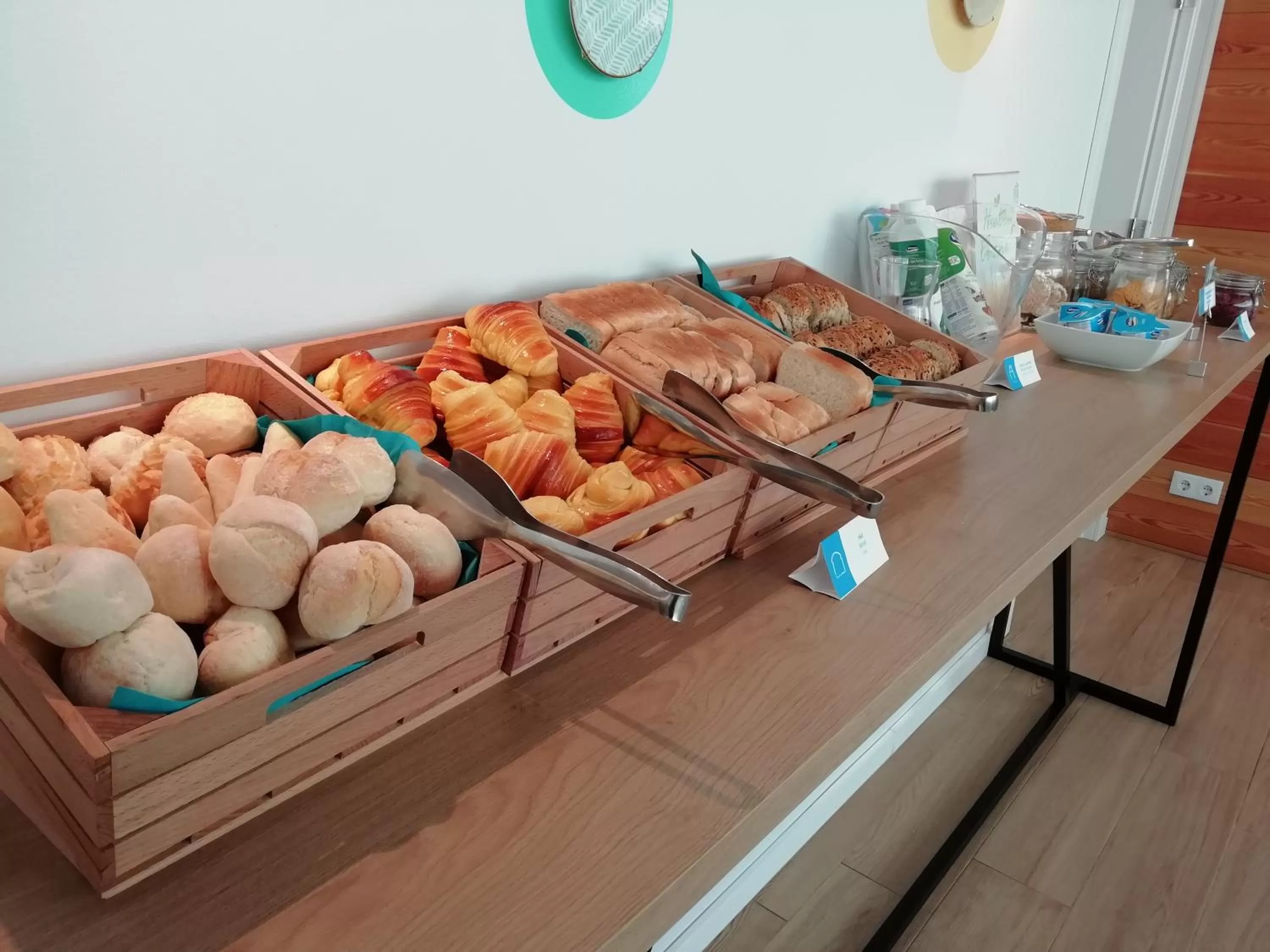 Buffet breakfast in ClipHotel