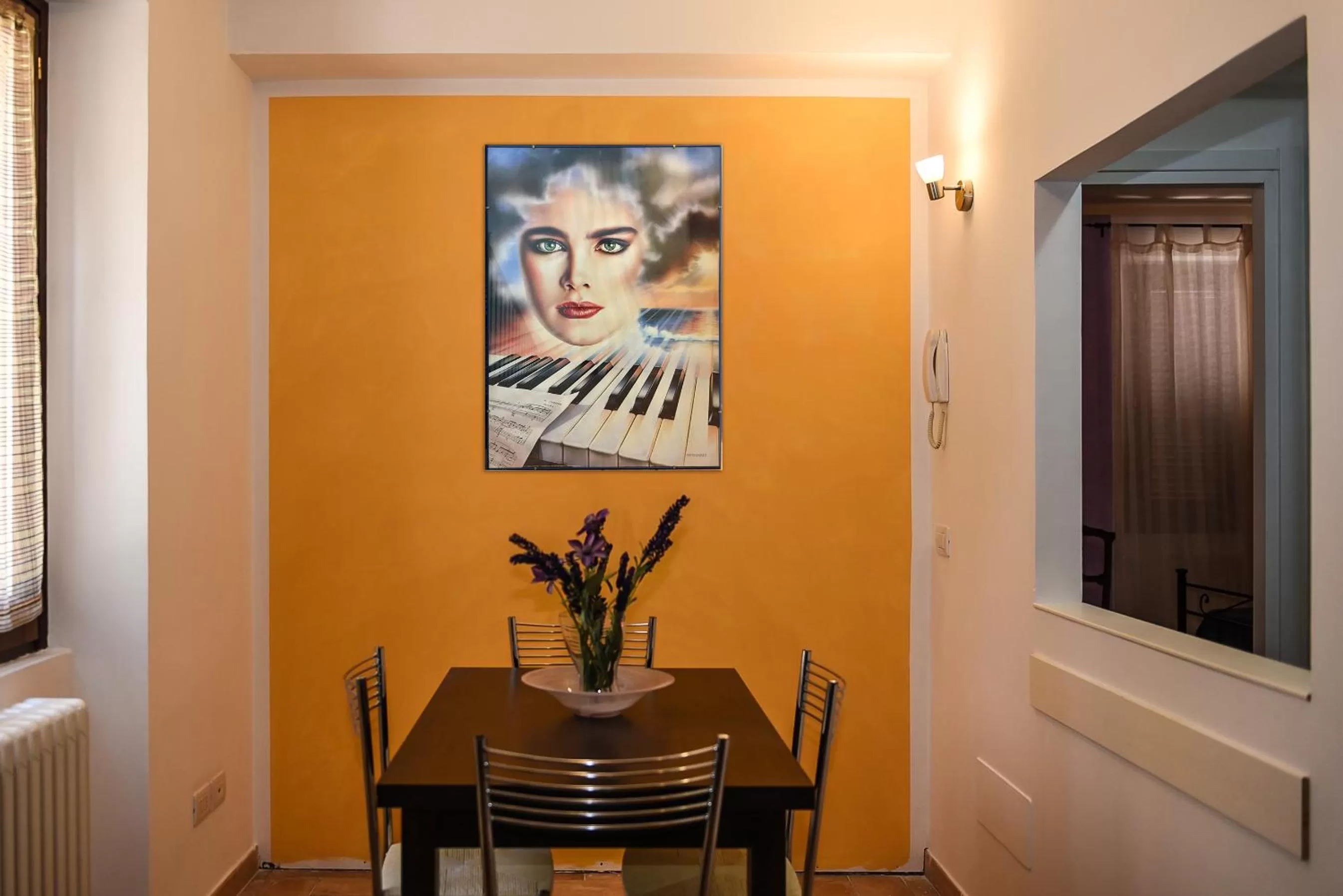 Communal lounge/ TV room in B&B Villa Sophie