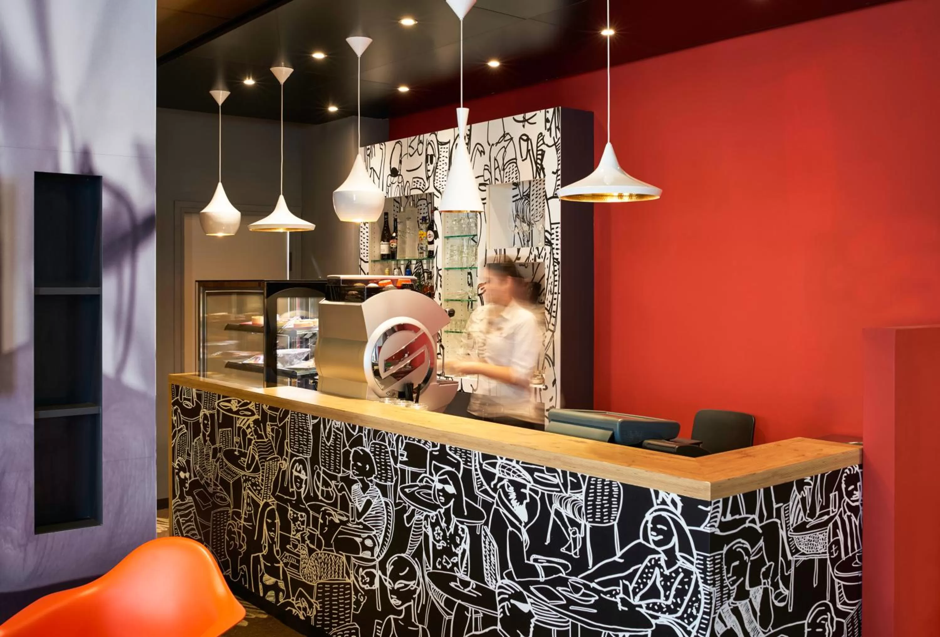 Food and drinks in ibis Jerusalem city Center - An AccorHotels Brand