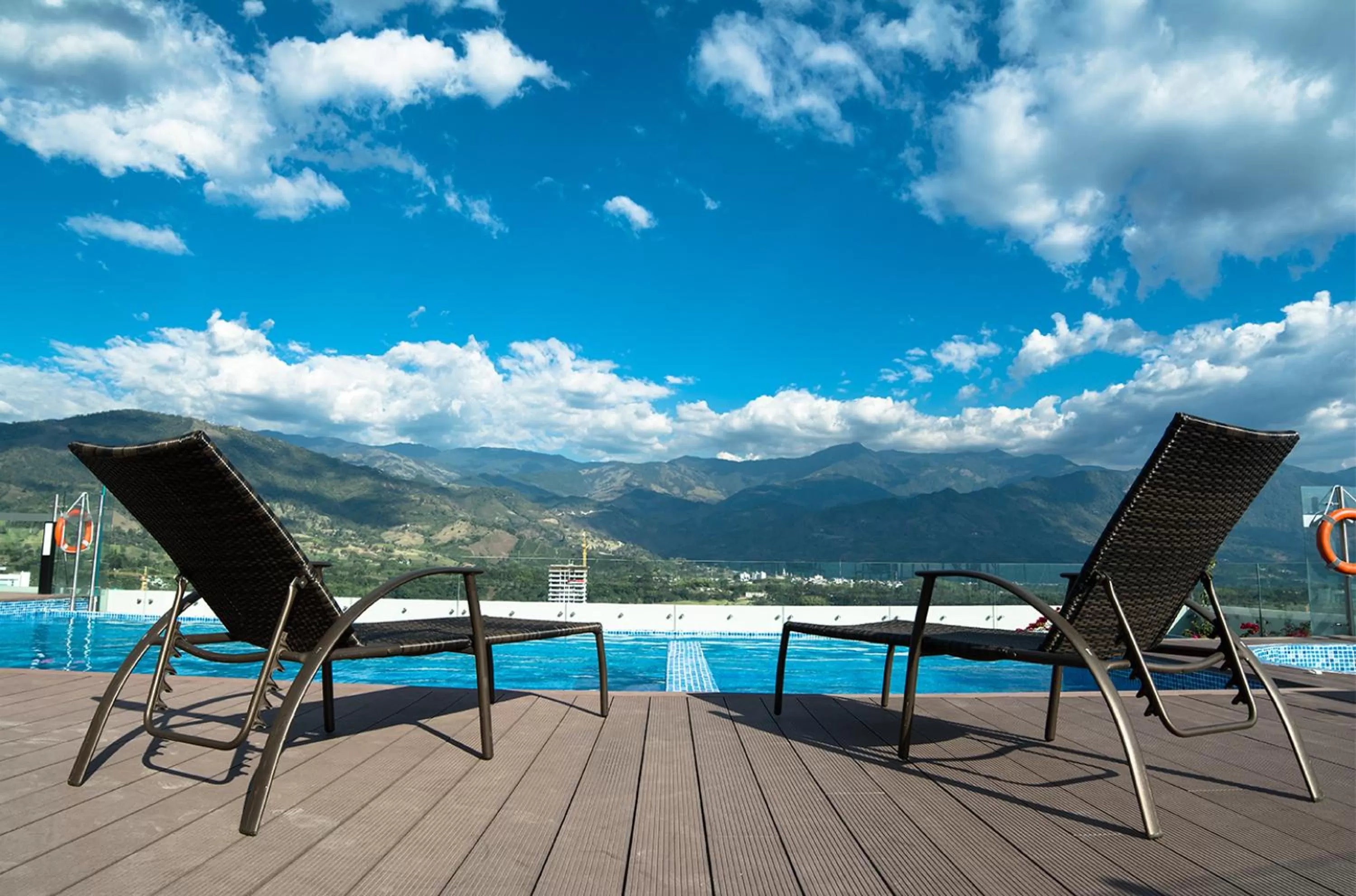 Restaurant/places to eat in Hotel Mocawa Plaza Armenia