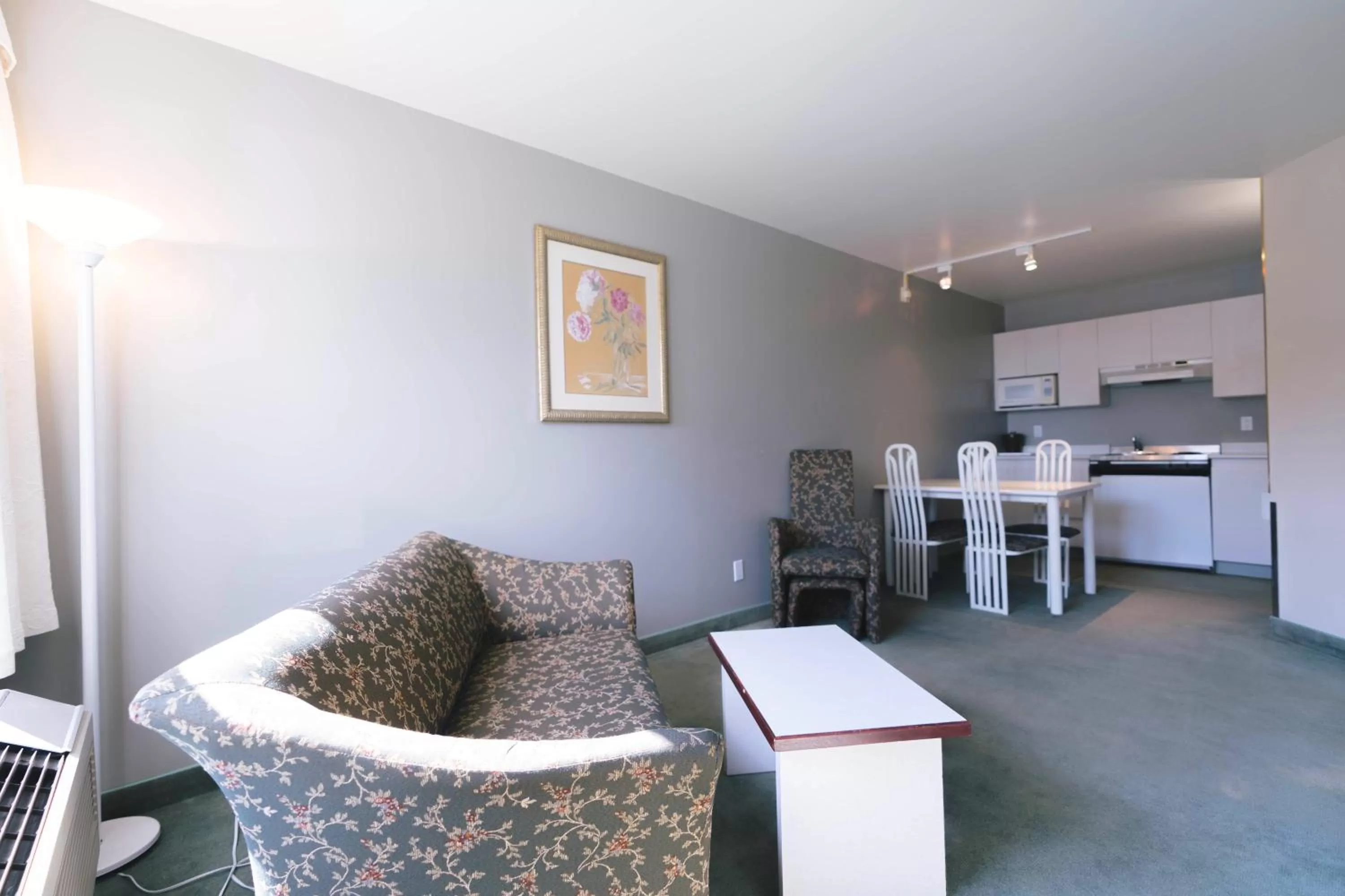 Seating Area in Auberge Harris