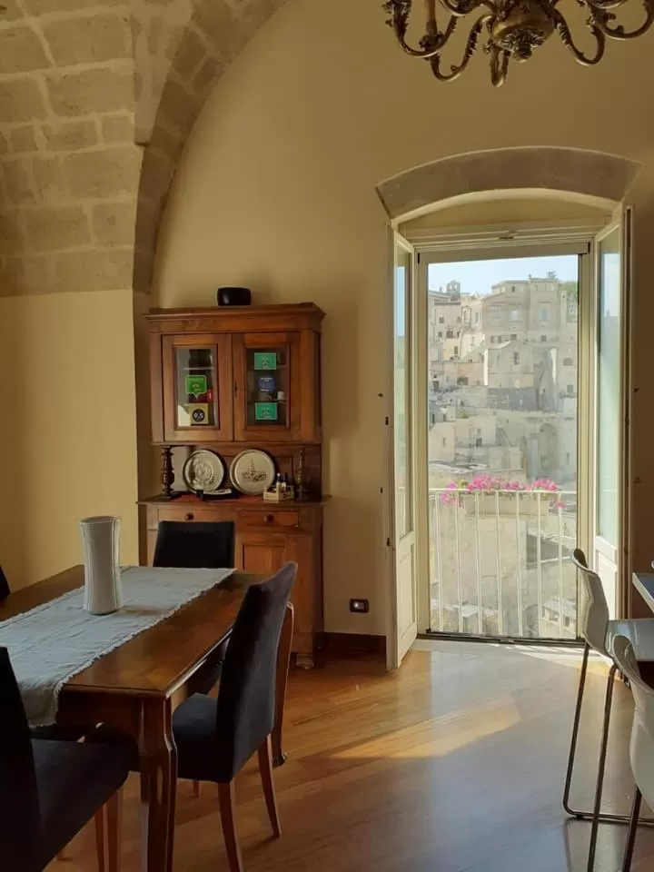 Dining Area in Alla dimora di Chiara Suite and Rooms