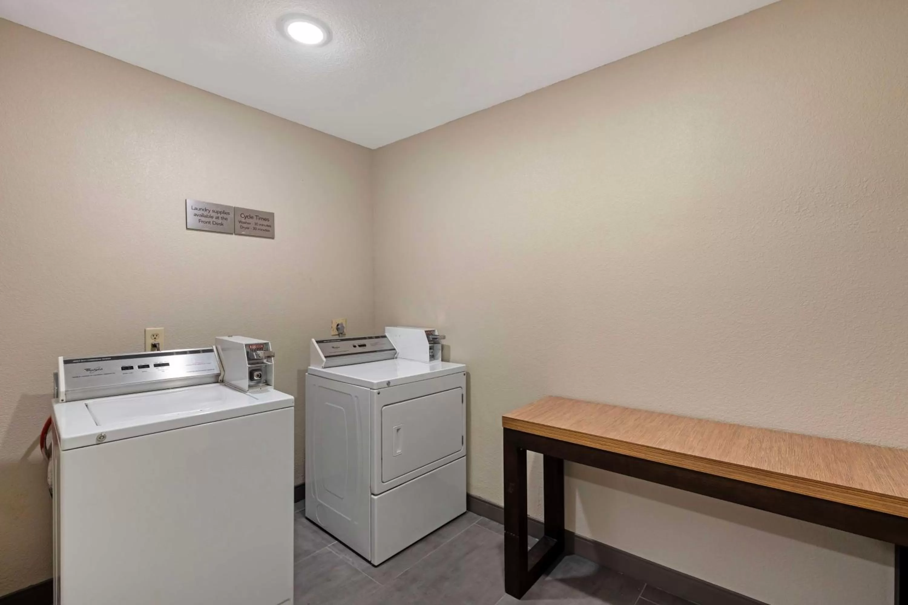 laundry in Best Western Plus Fort Worth North