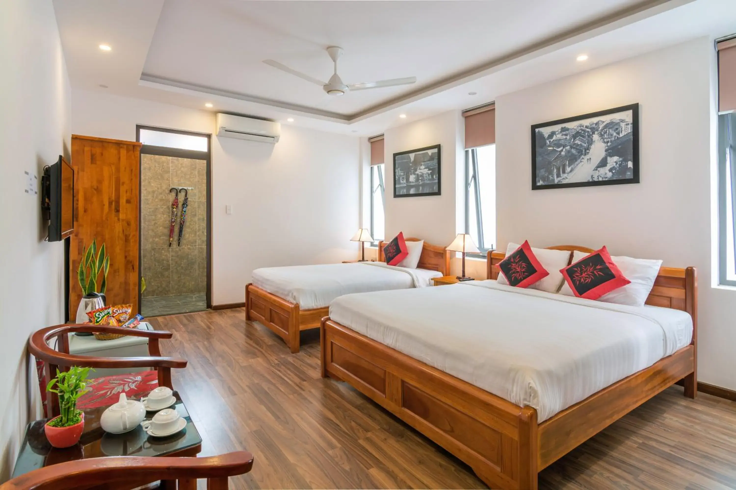 Standard Family Room in An Bang Beach Dolphin Homestay Standard Family Room in An Bang Beach Dolphin Homestay