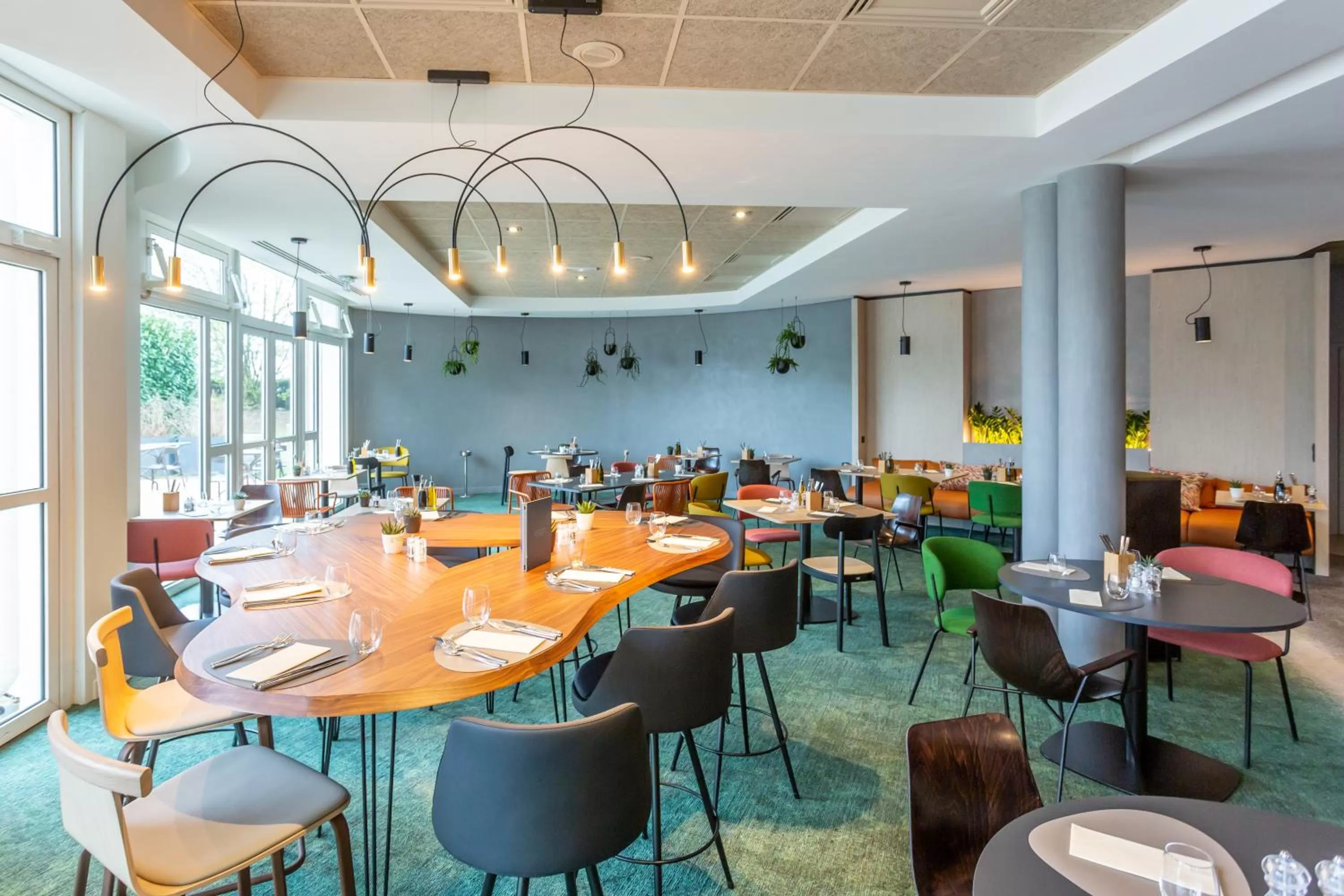 Restaurant/places to eat in Novotel Bourges