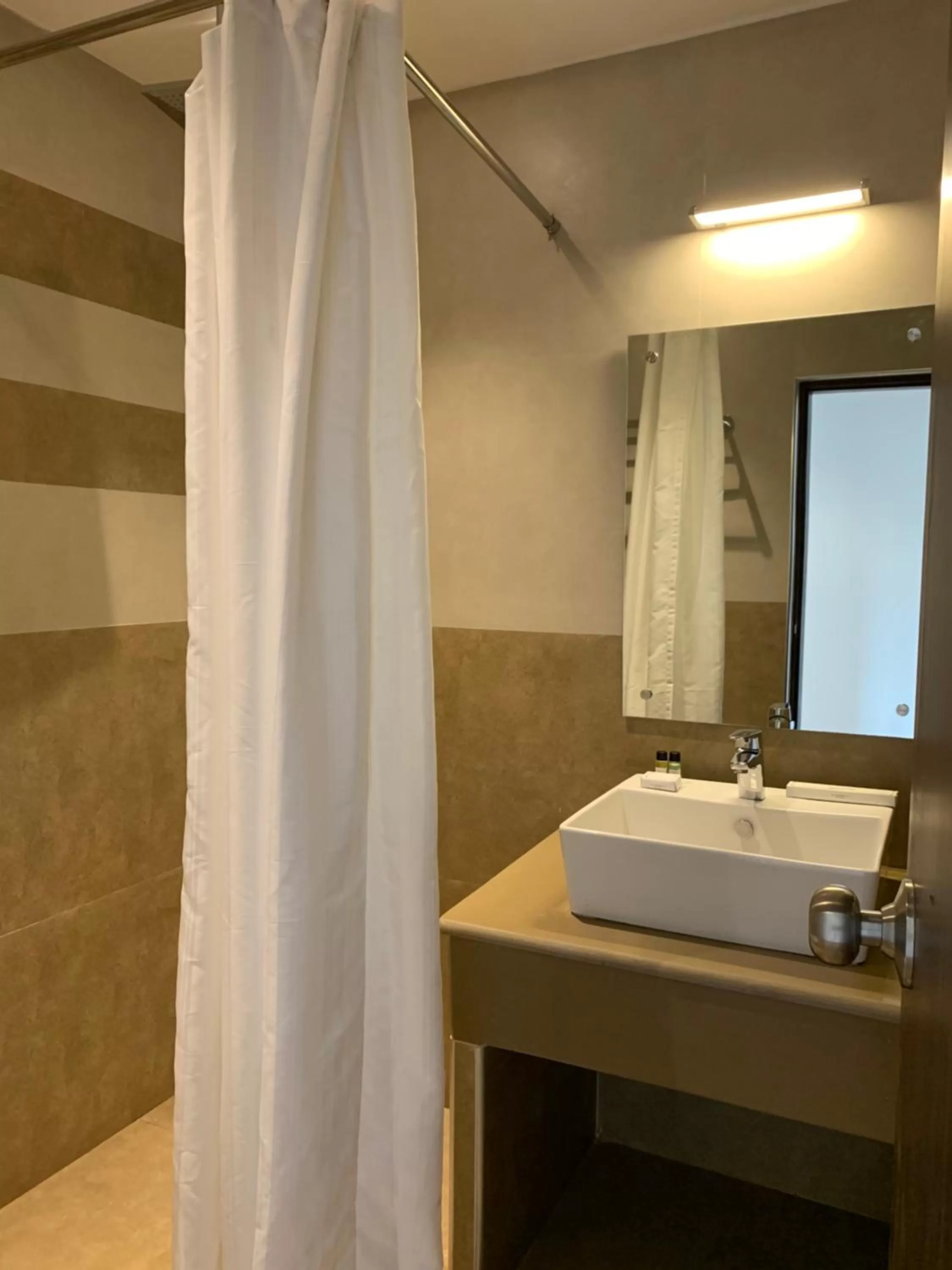 Deluxe Double Room in Tea Garden Riverside