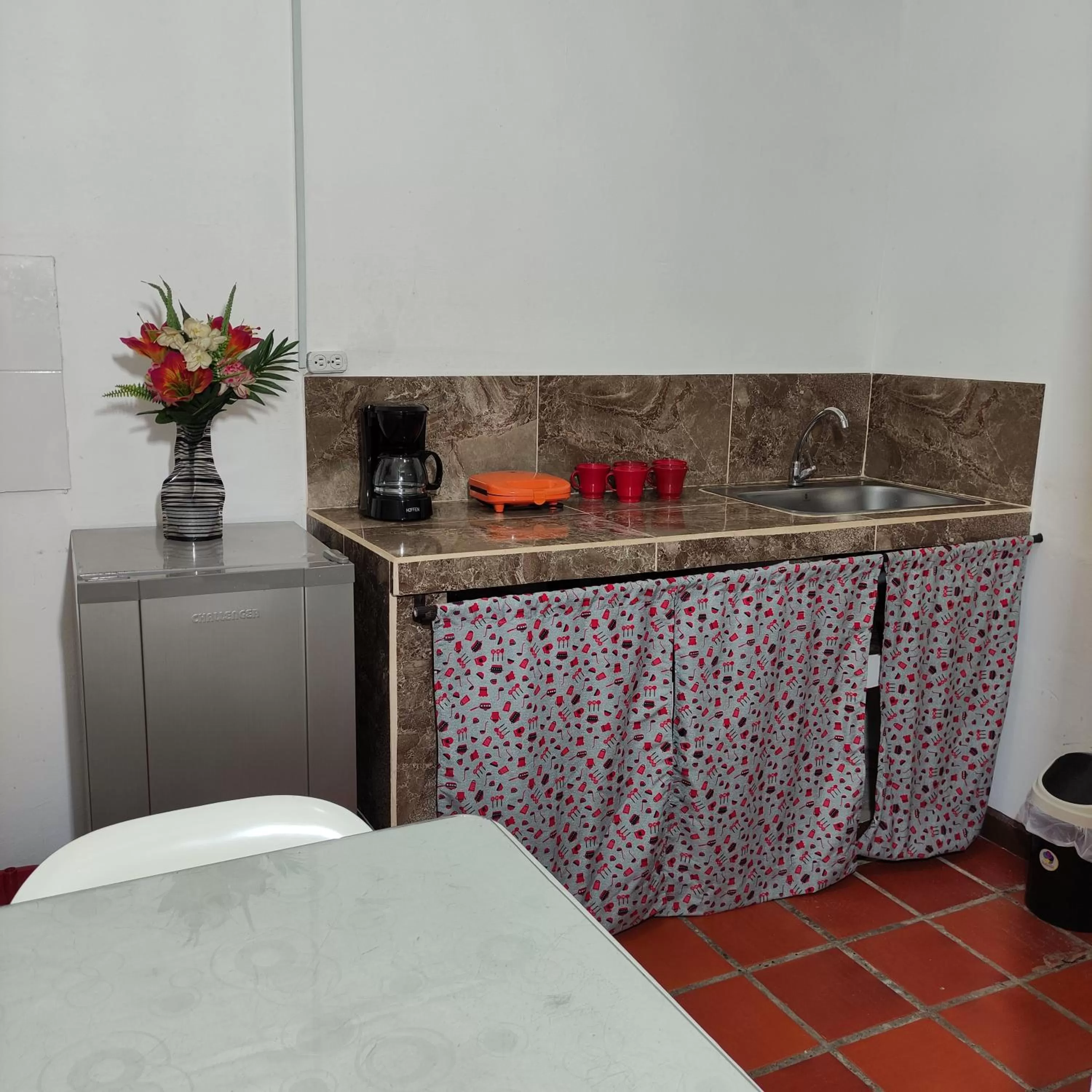 Kitchen or kitchenette, Bathroom in Hosteria De Mi Pueblo