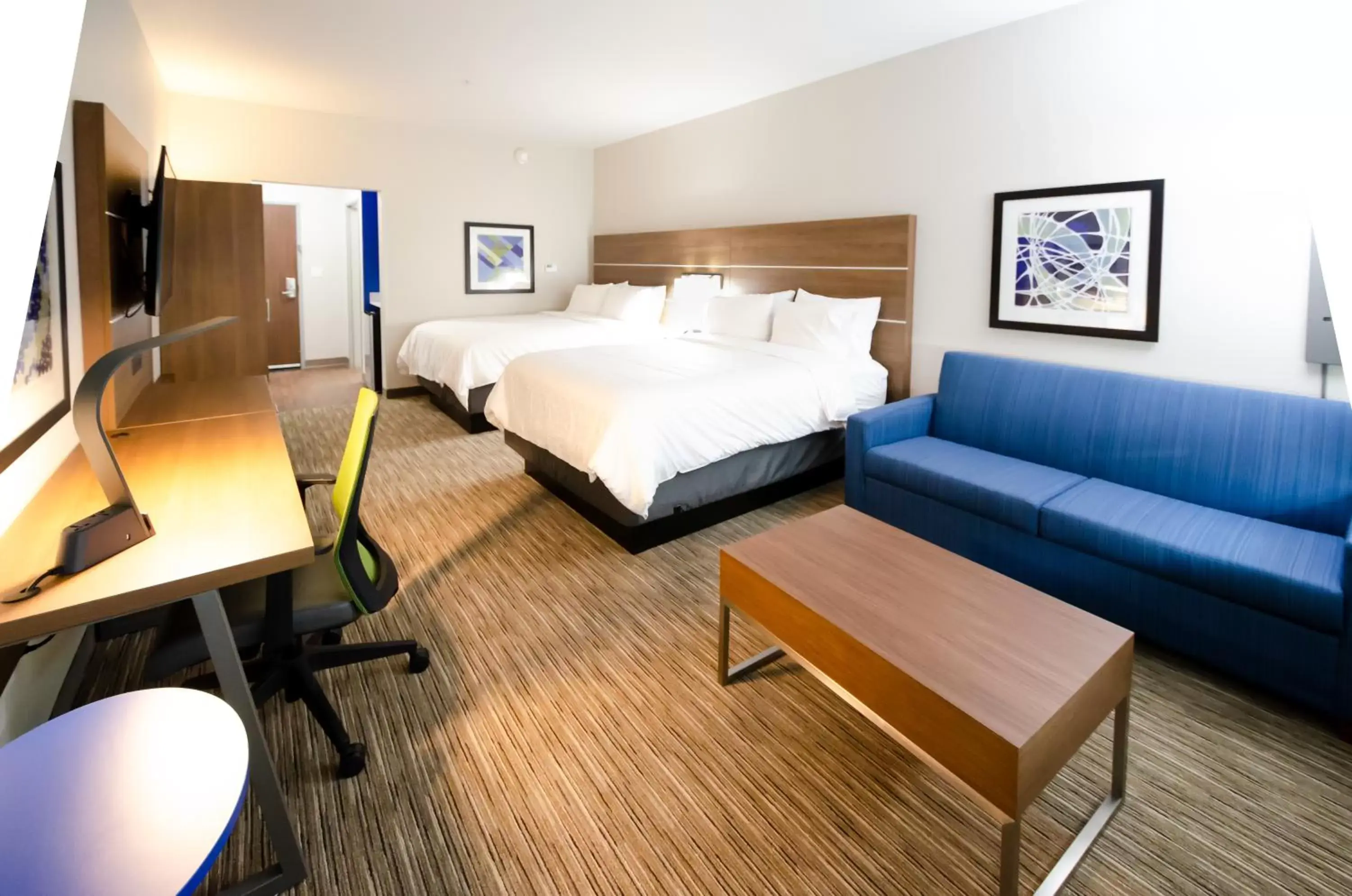 Suite with Two Beds - Non-Smoking in Holiday Inn Express & Suites Taylor, an IHG Hotel Suite with Two Beds - Non-Smoking in Holiday Inn Express & Suites Taylor, an IHG Hotel