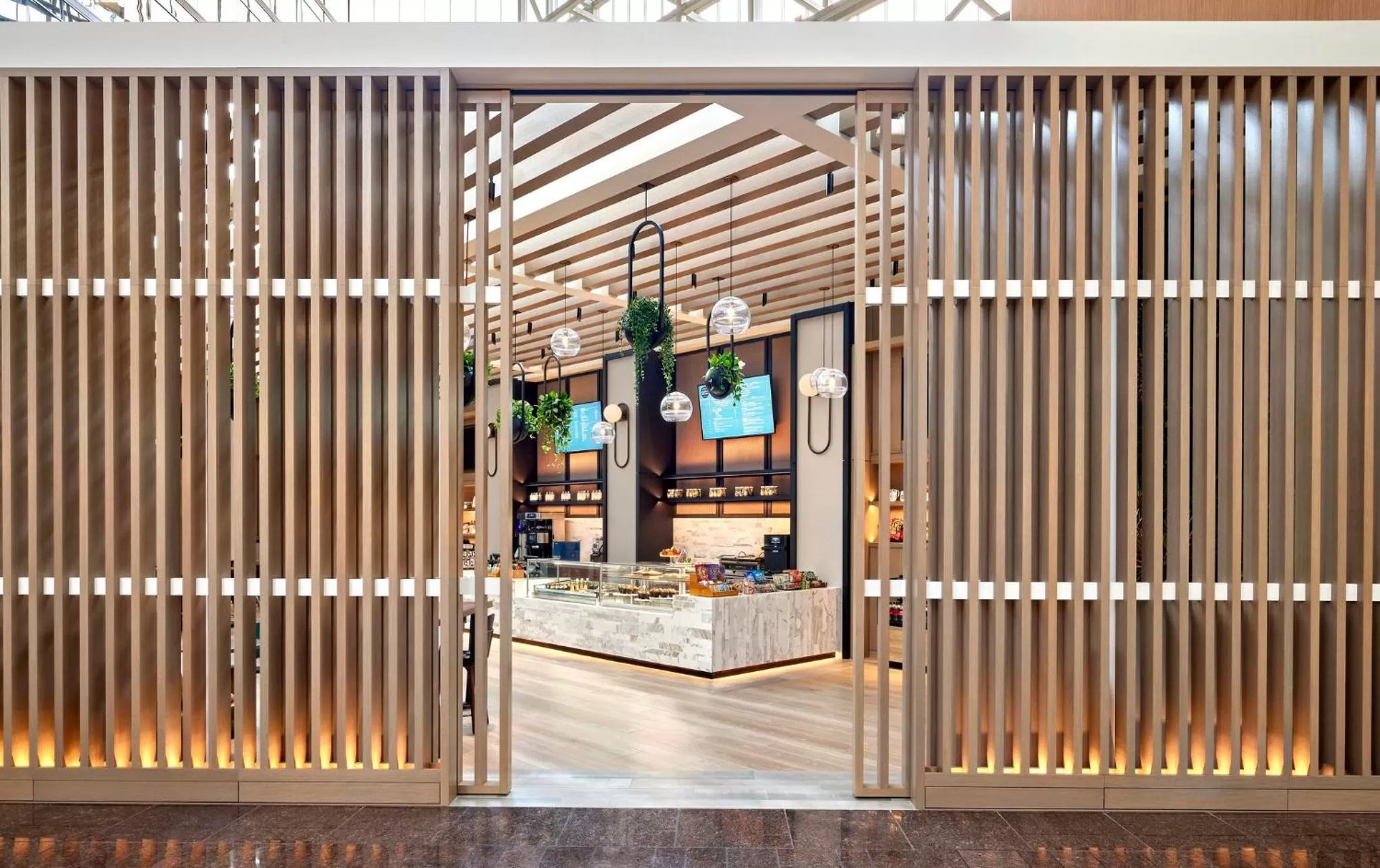 Restaurant/places to eat in Omni Austin Hotel Downtown