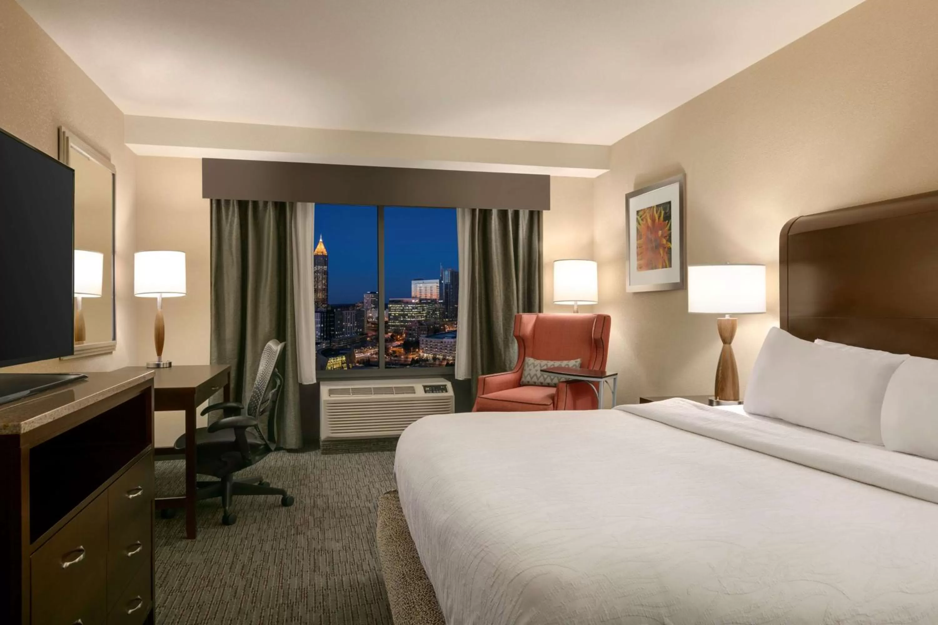 Premium King Room in Hilton Garden Inn Atlanta Downtown