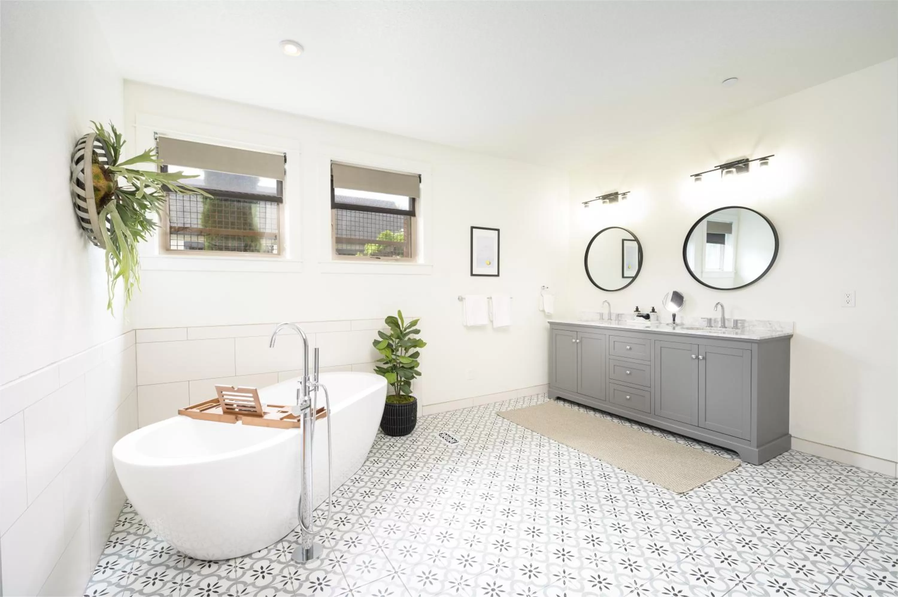 Bathroom in The Setting Inn Willamette Valley