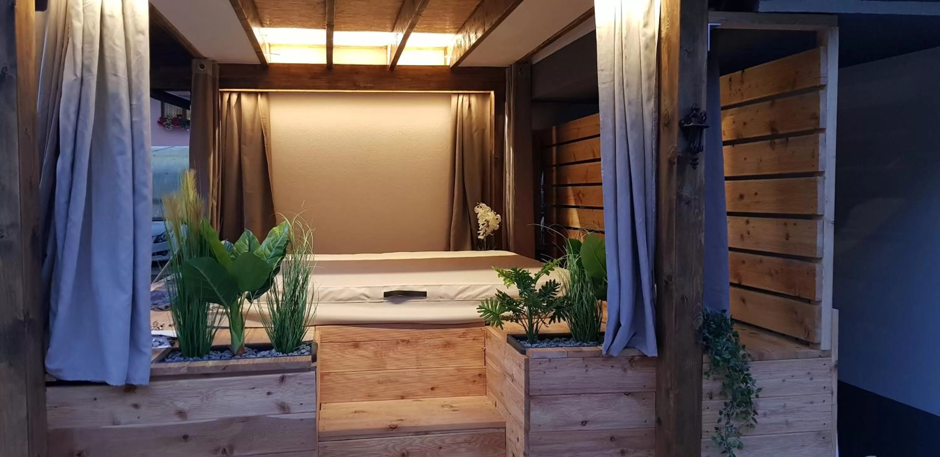 Hot Tub in Hiša stare mame