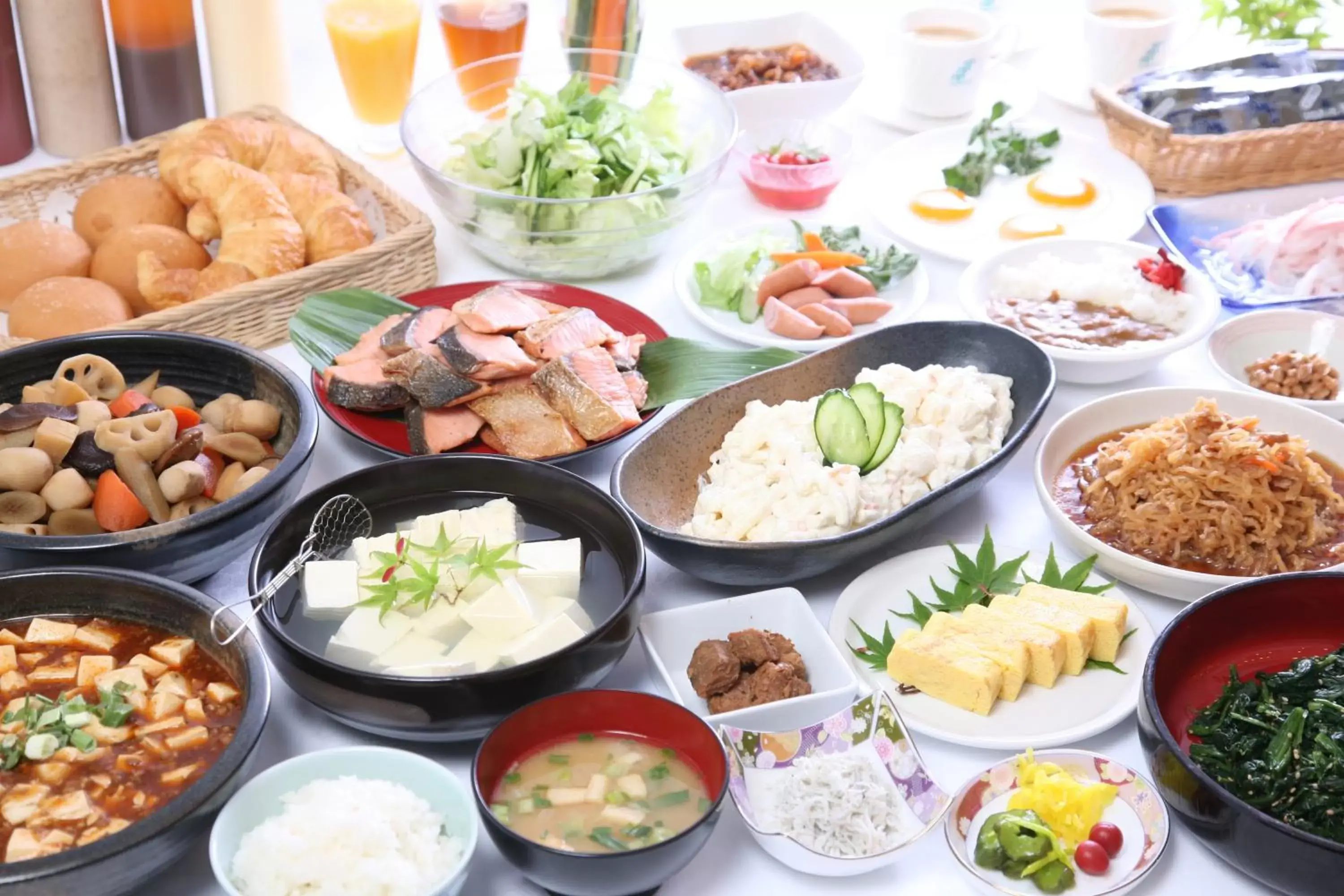 Single Room - single occupancy - Smoking in Kuretake-Inn Kikugawa I.C. Single Room - single occupancy - Smoking in Kuretake-Inn Kikugawa I.C.