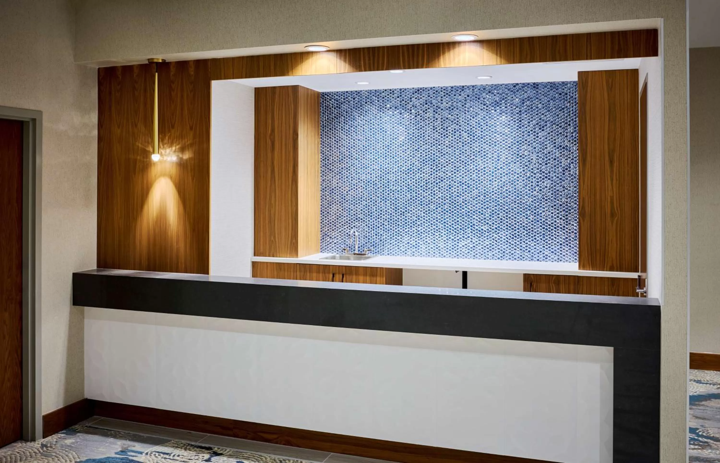 Meeting/conference room in DoubleTree by Hilton Windsor, ON