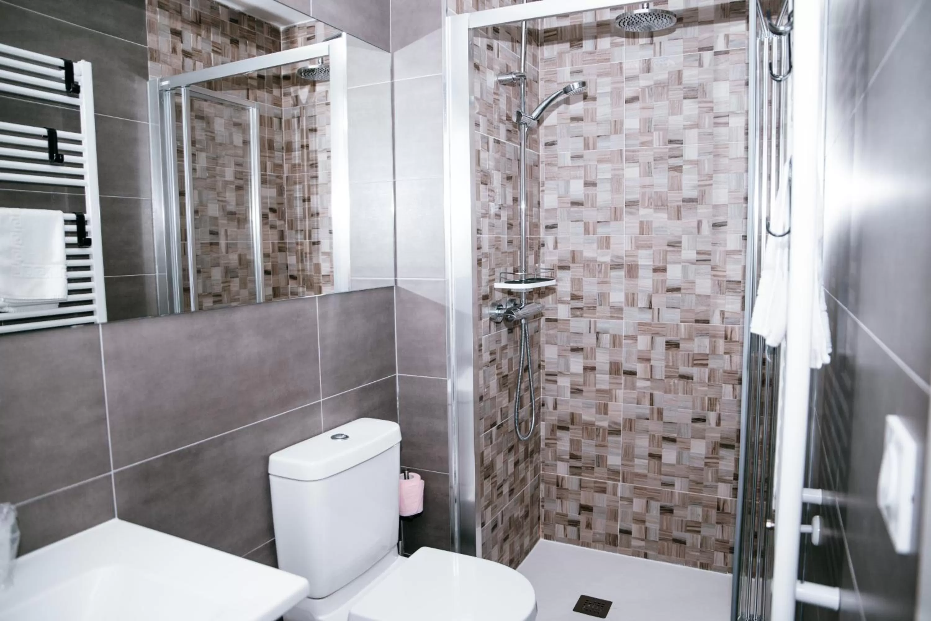 Shower in O balcón da ribeira