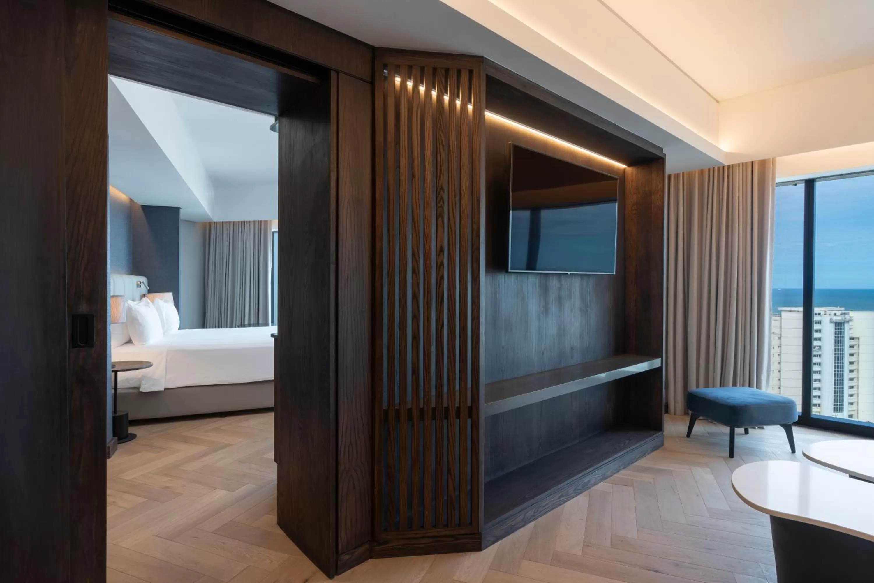 Living room, Bed in Radisson Blu Hotel, Durban Umhlanga