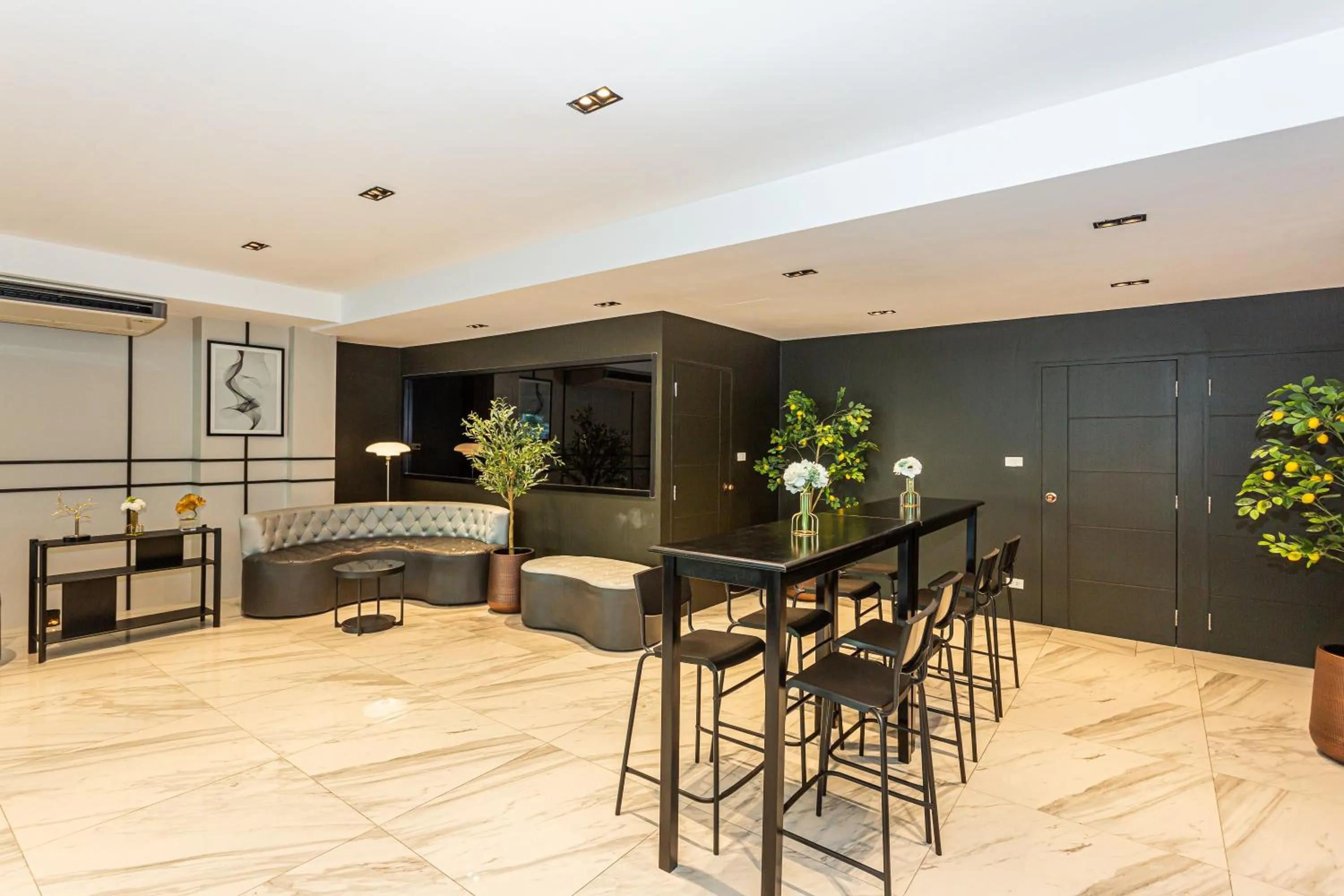 Lobby or reception in CK2 Hotel Bangkok