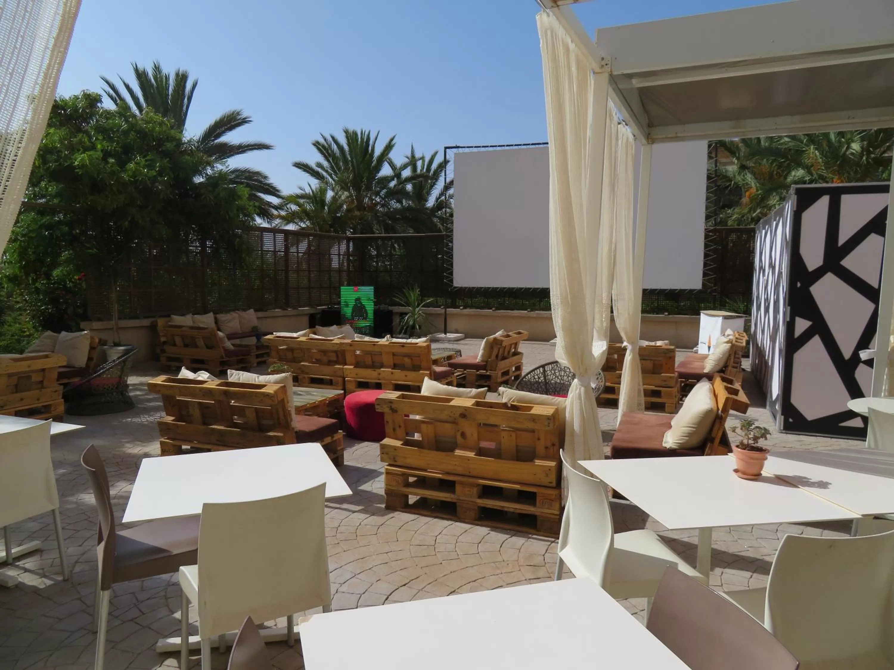 Patio in ibis Tlemcen