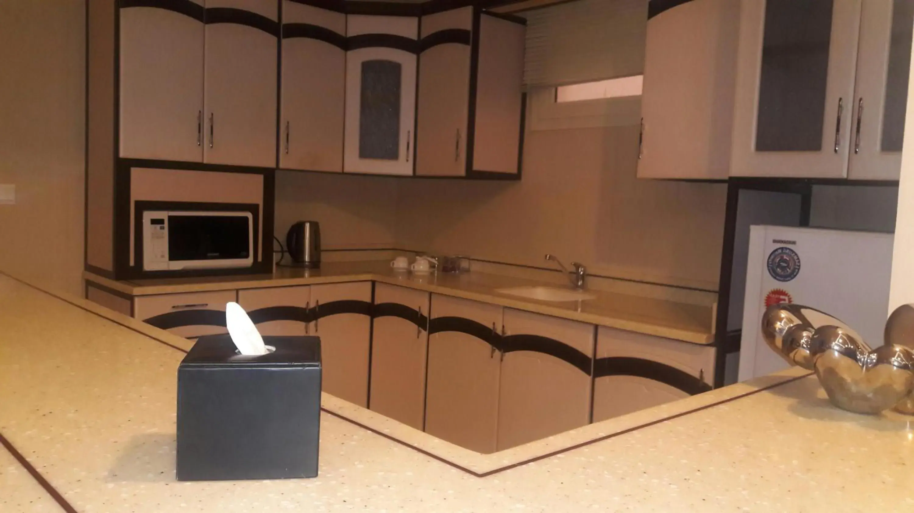 Junior Suite in Rose Garden Hotel Junior Suite in Rose Garden Hotel