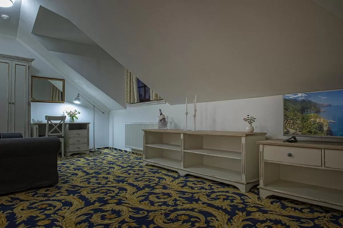 Photo of the whole room, TV/Entertainment Center in Hotel Pod Bránou