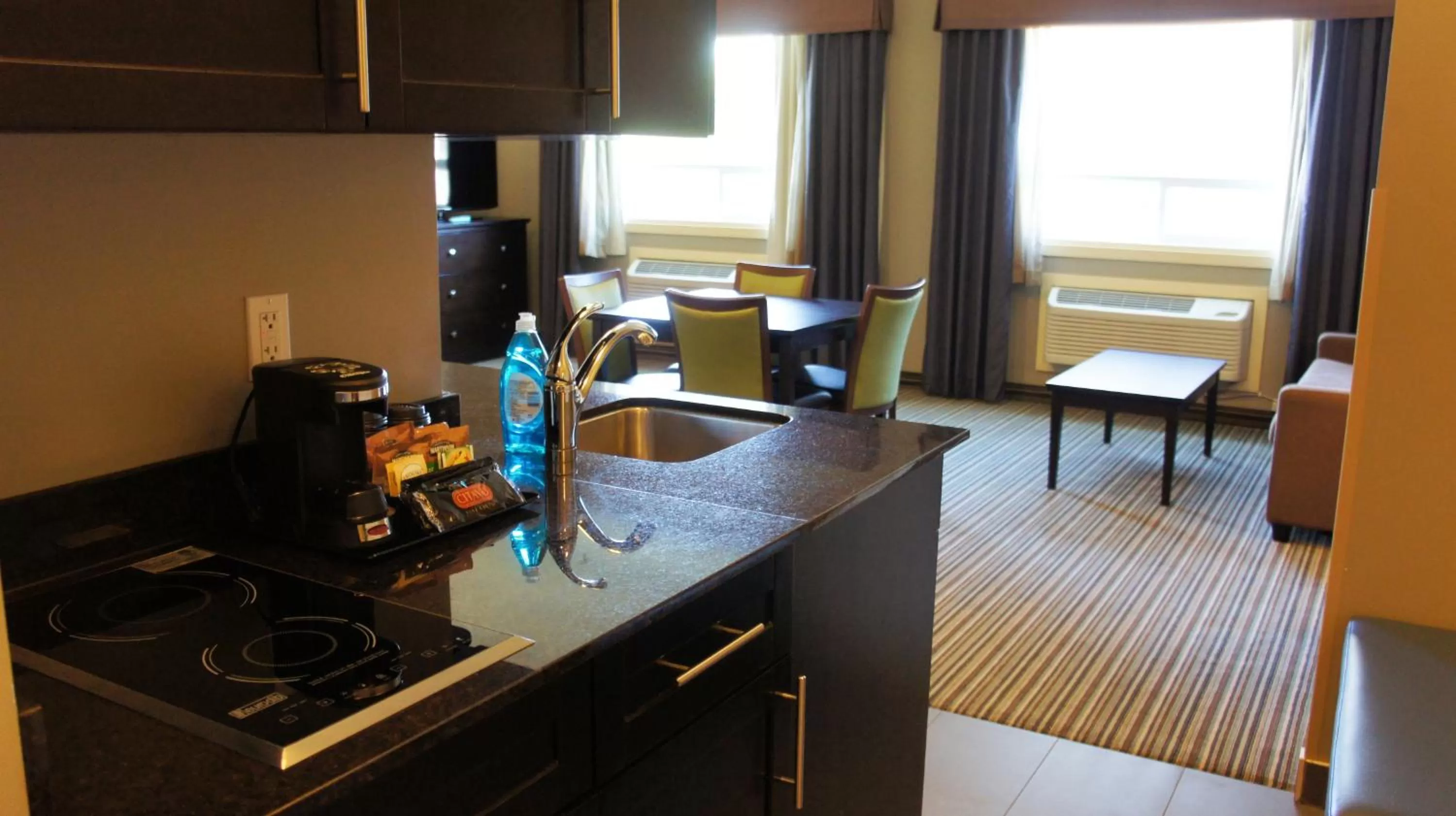 Property building in Best Western PLUS Fort Saskatchewan Inn & Suites