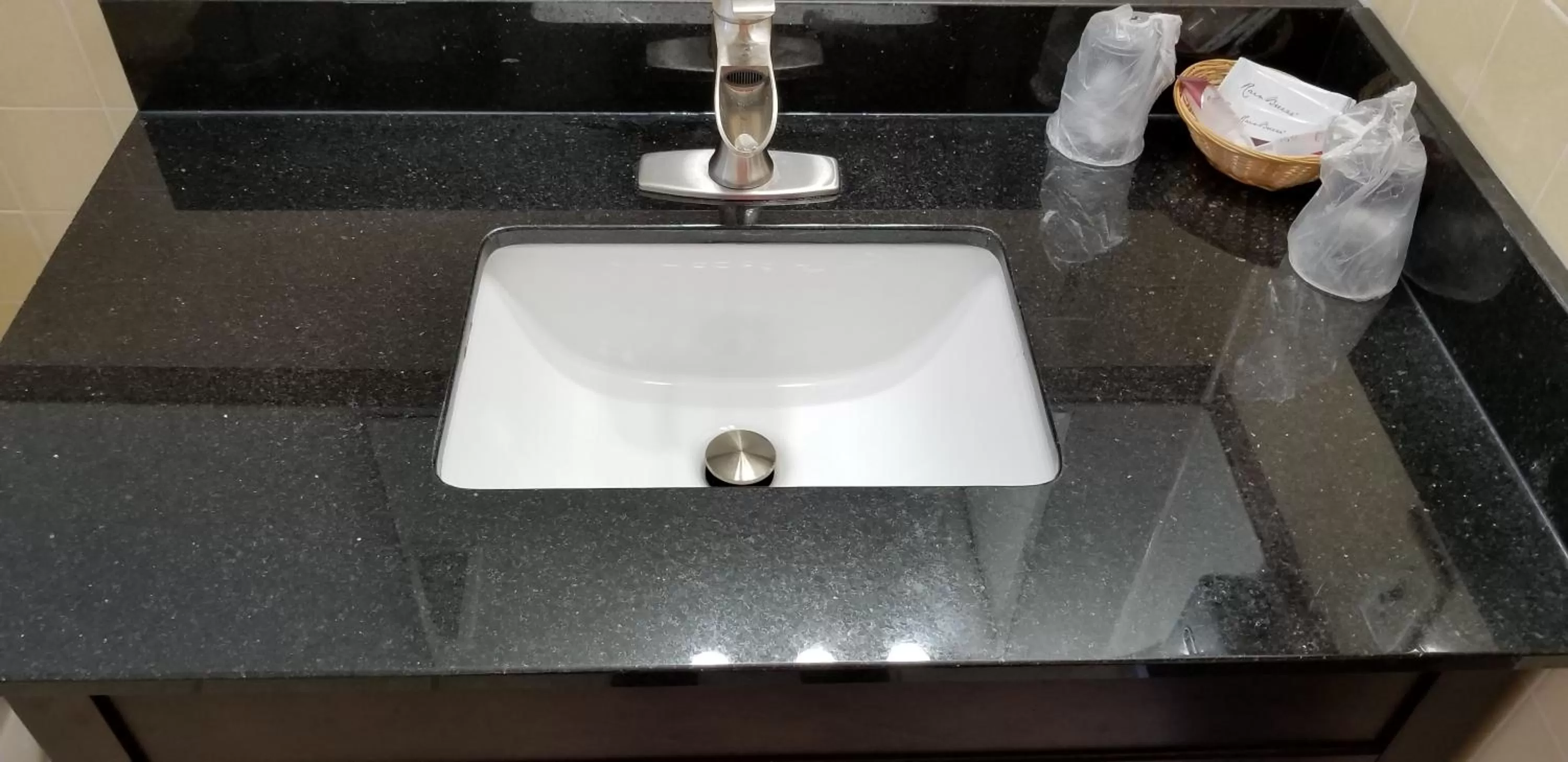 Bathroom in The Royal Victorian Motel