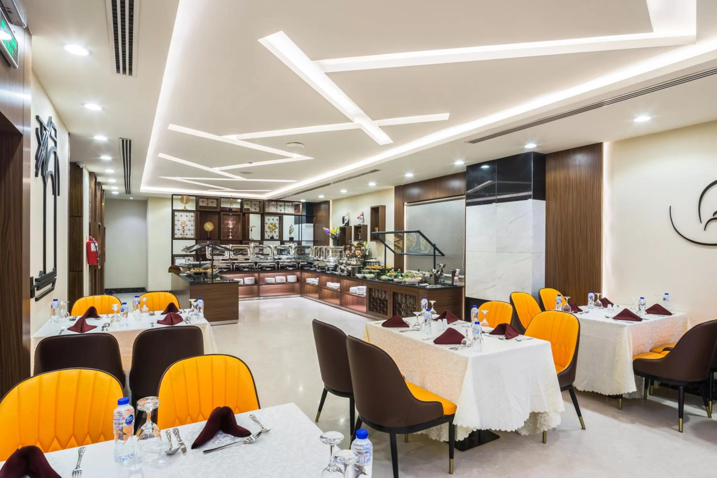 Restaurant/places to eat in Al Malqa Elite Hotel