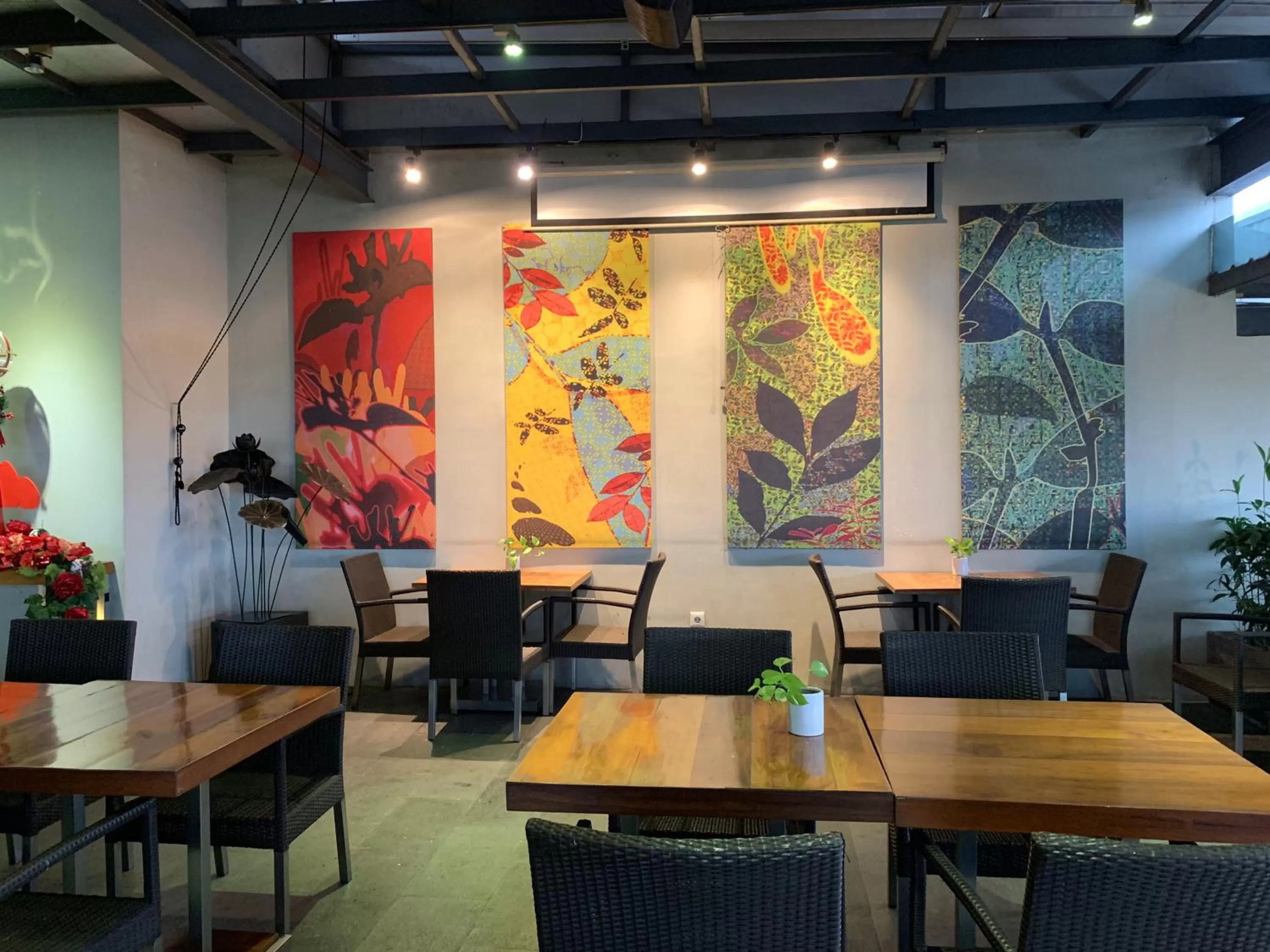 Lounge or bar in Savana Hotel & Convention Malang