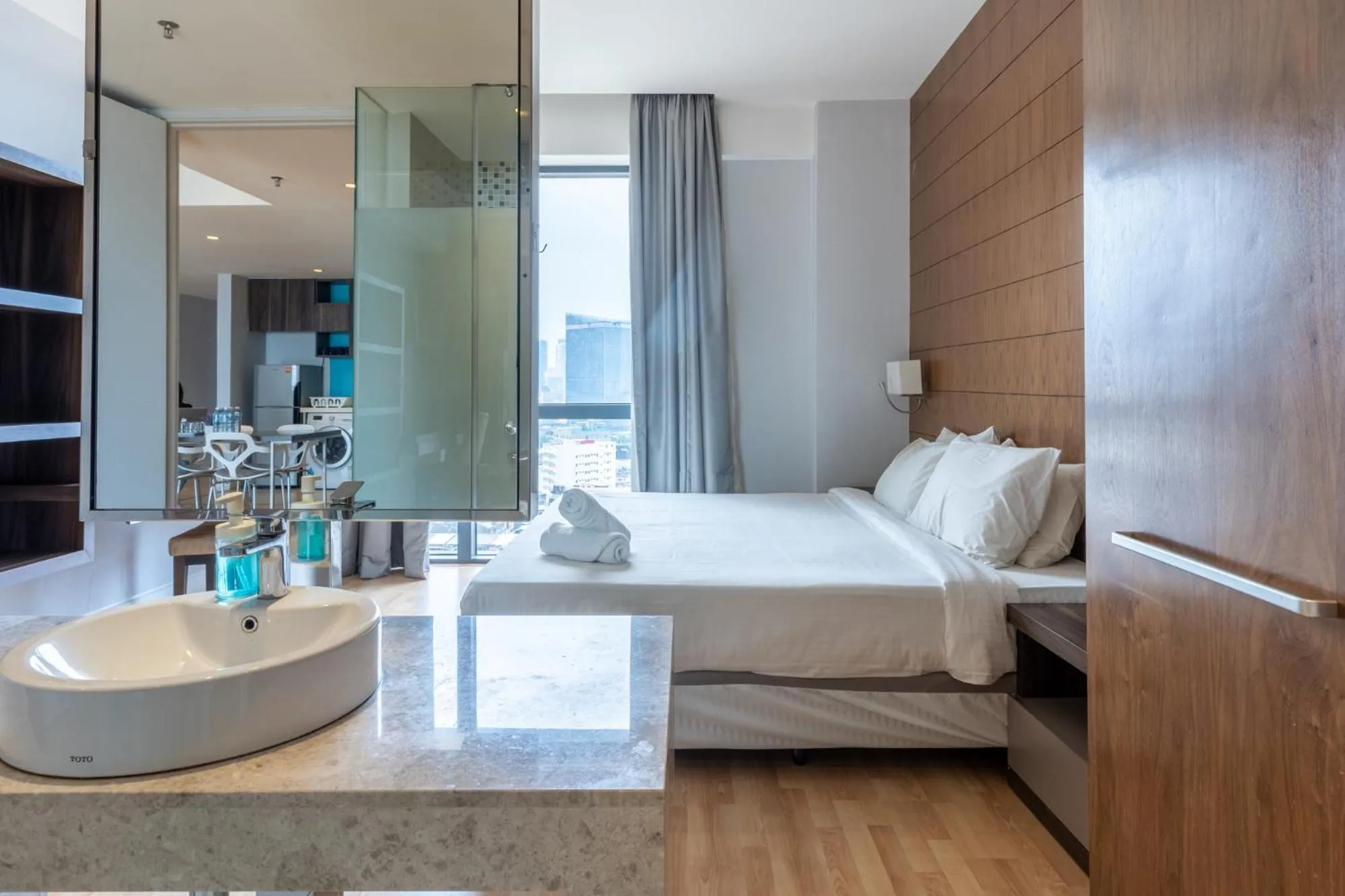 Bed in Greystone D' Majestic Place