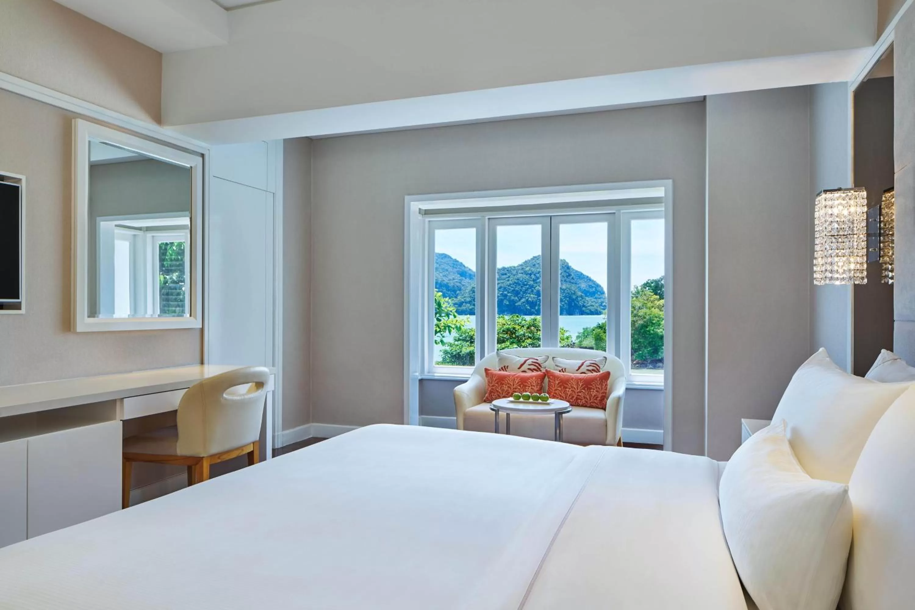 Bedroom, Bed in The Westin Langkawi Resort & Spa